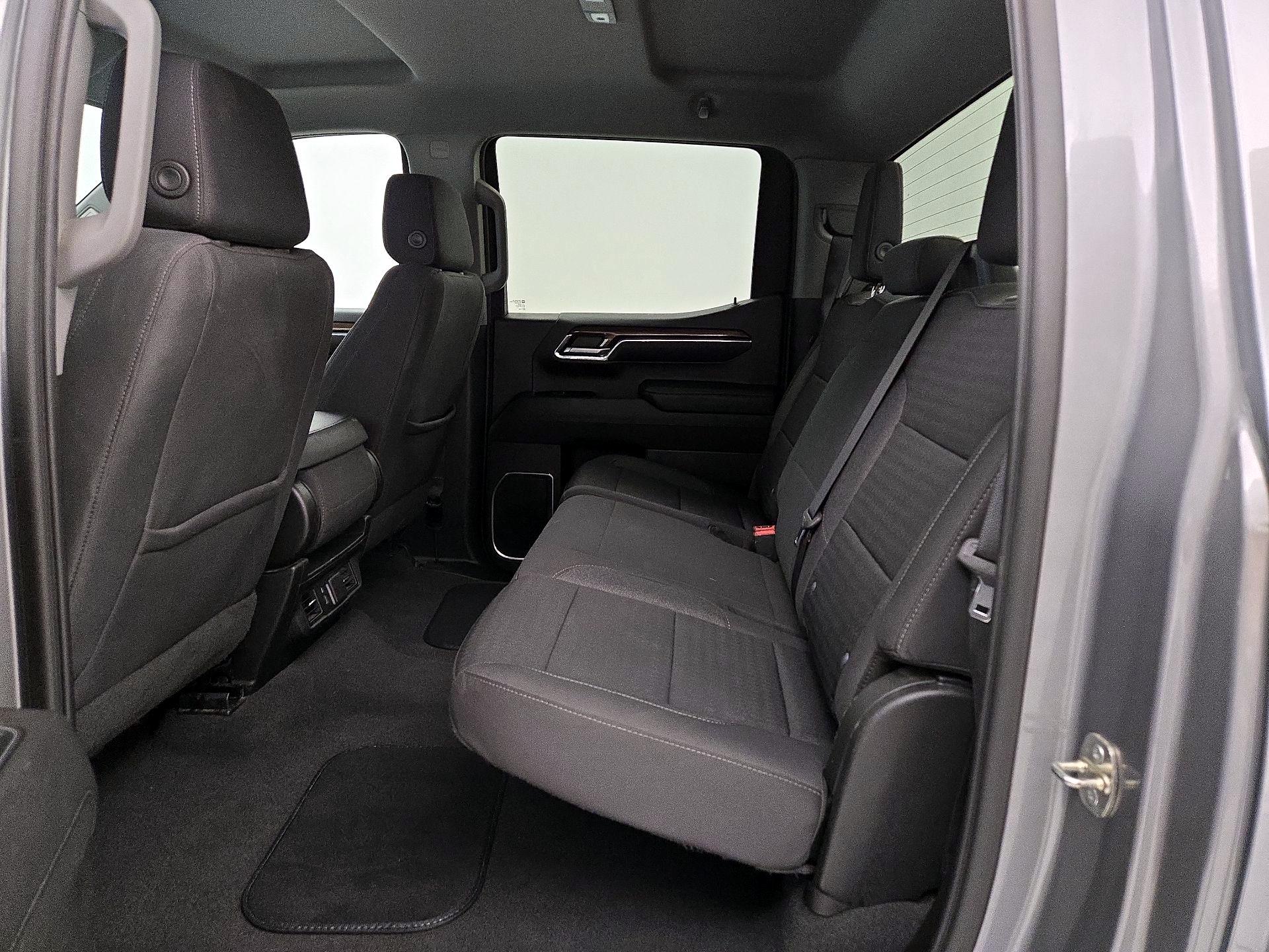 Thumbnail: 2023 Chevrolet Silverado 1500 - 20