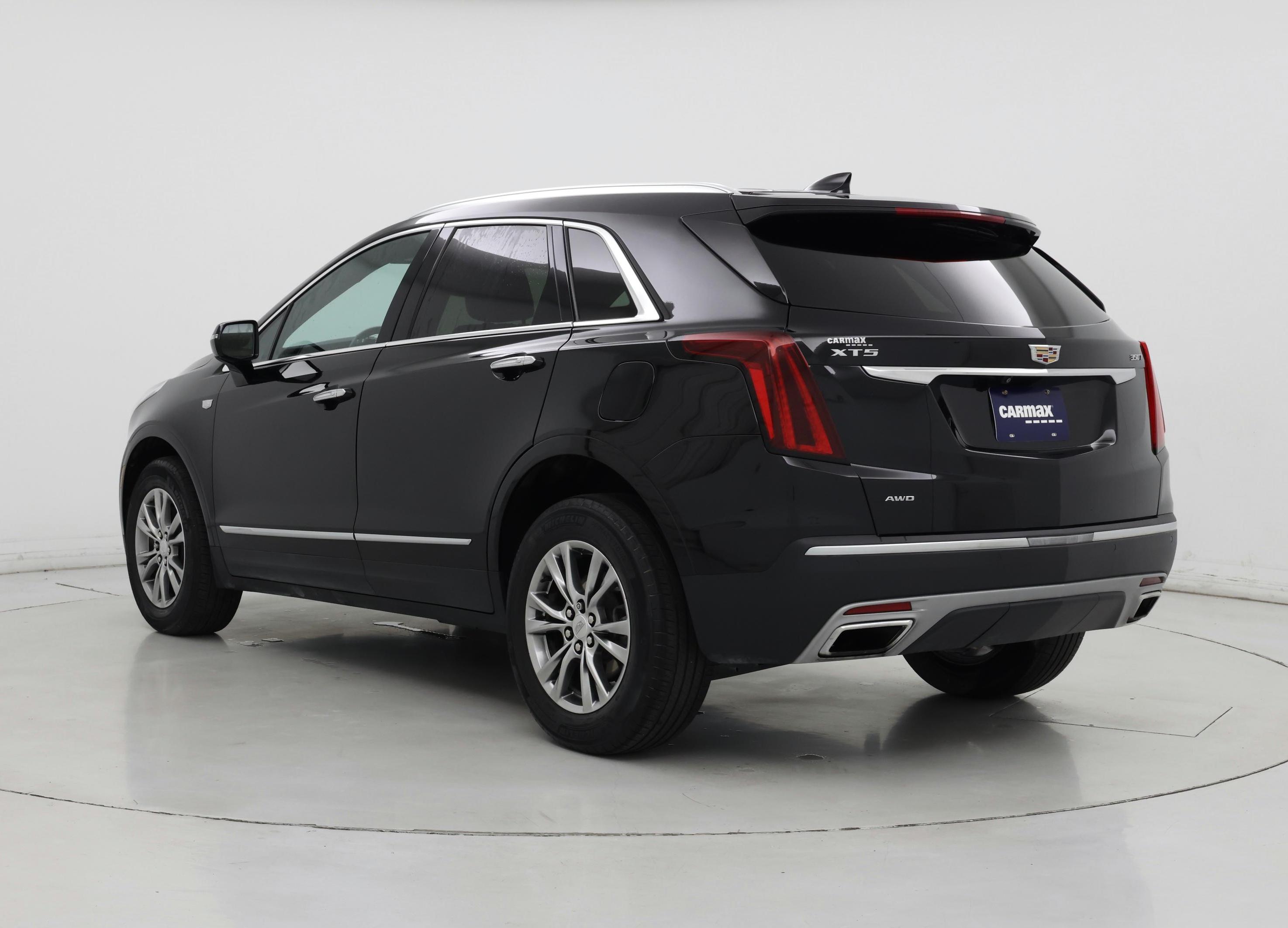 Thumbnail: 2023 Cadillac XT5 - 2