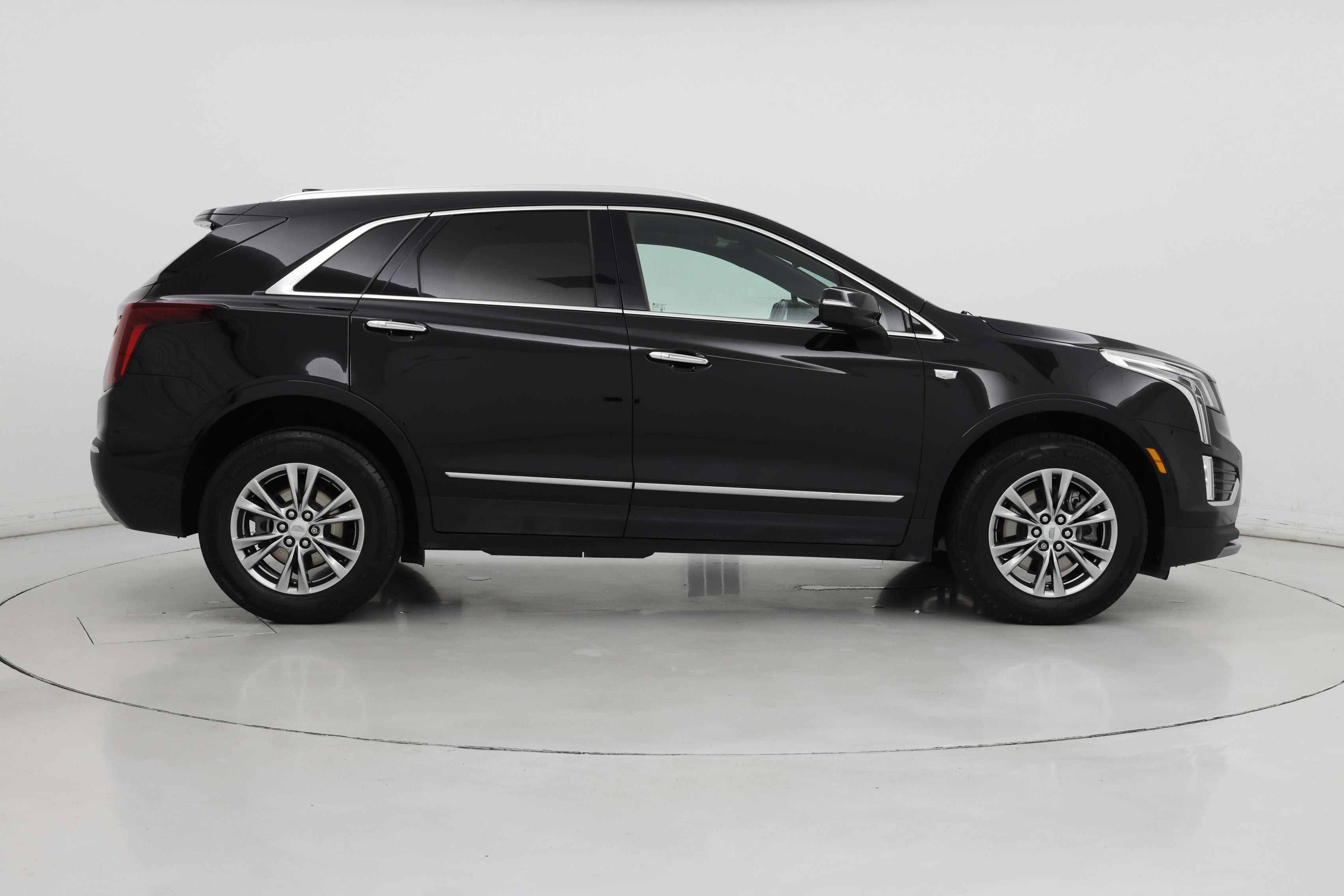 Thumbnail: 2023 Cadillac XT5 - 7