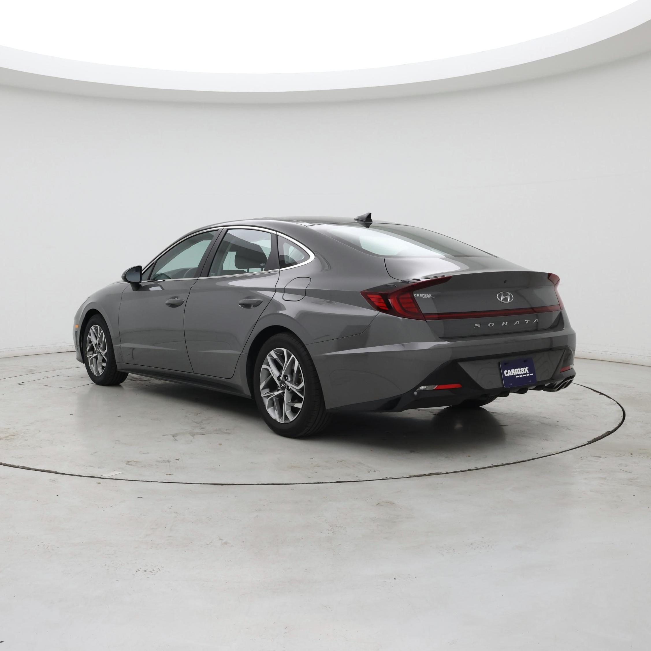 Thumbnail: 2022 Hyundai Sonata - 2