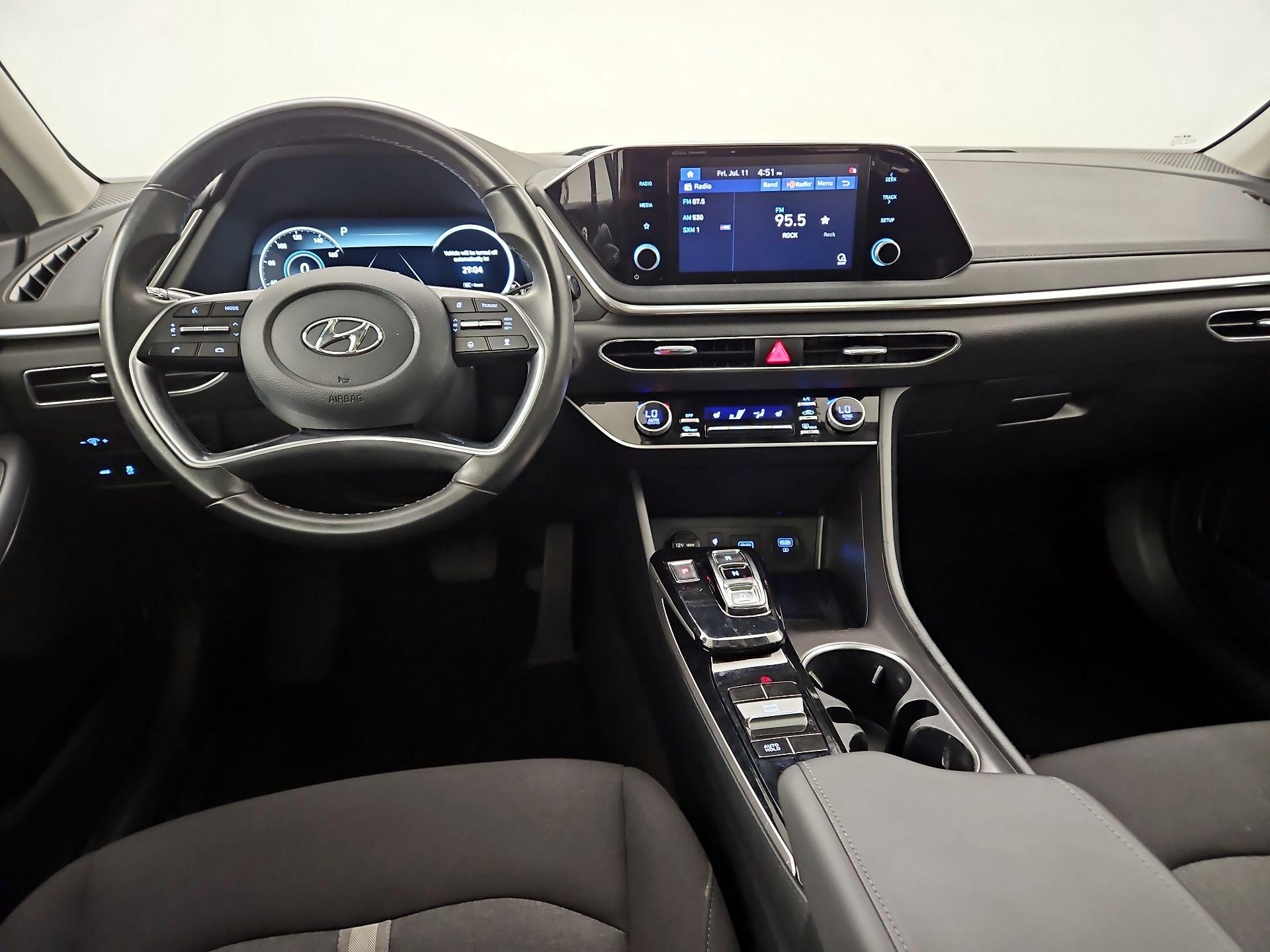 Thumbnail: 2022 Hyundai Sonata - 9