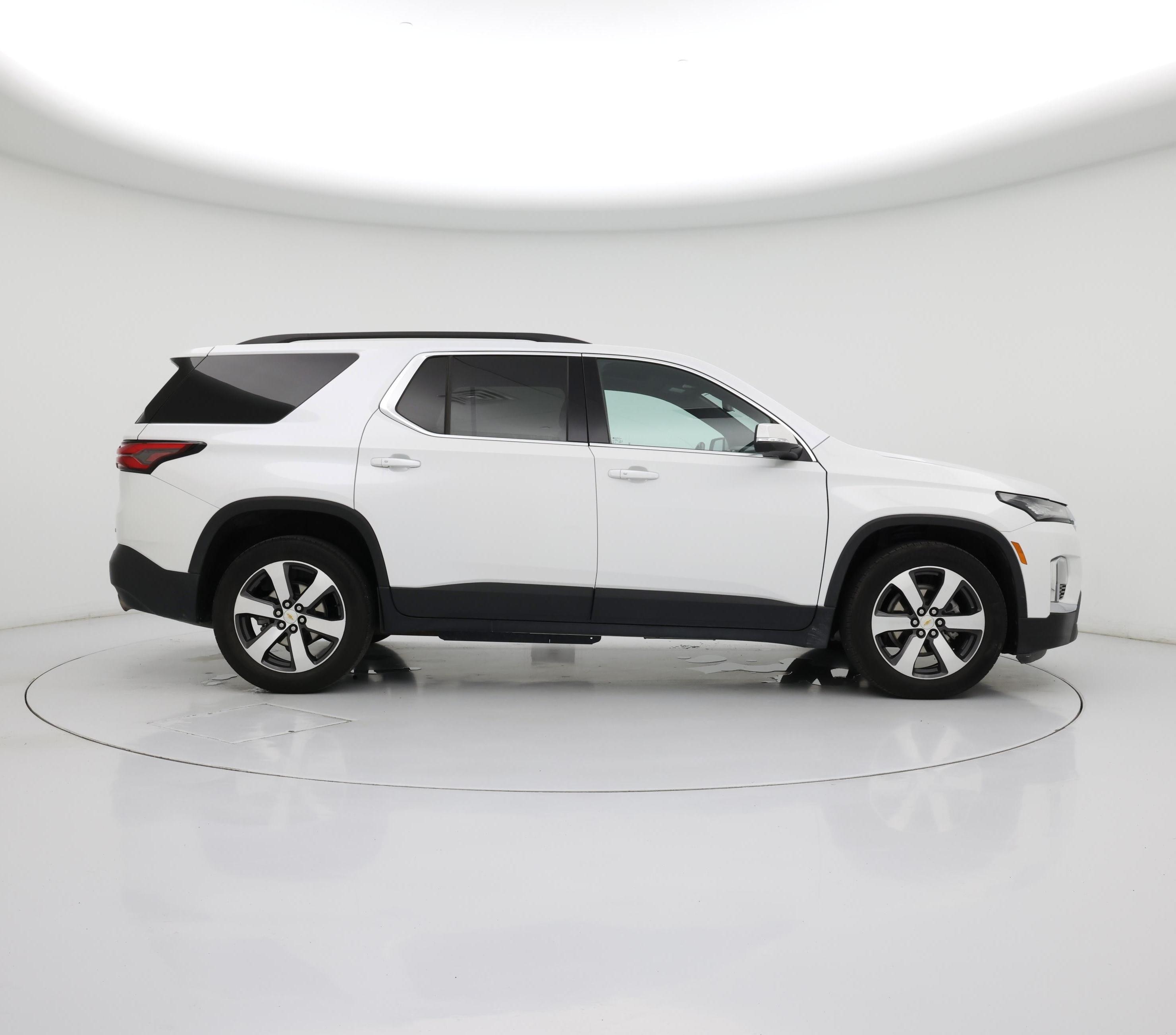 Thumbnail: 2022 Chevrolet Traverse - 7