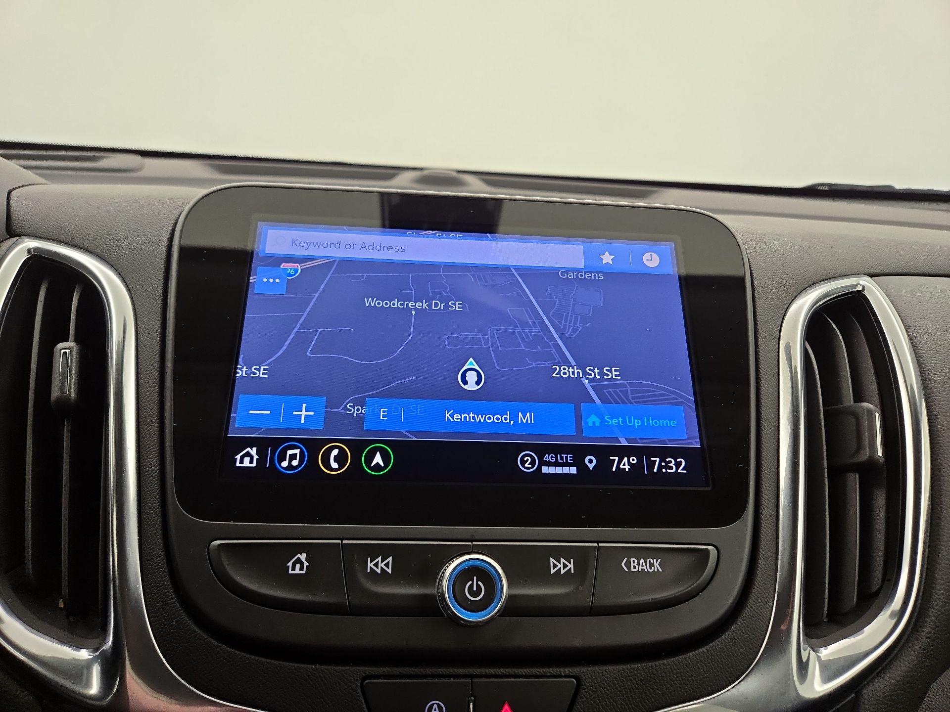 Thumbnail: 2022 Chevrolet Equinox - 14
