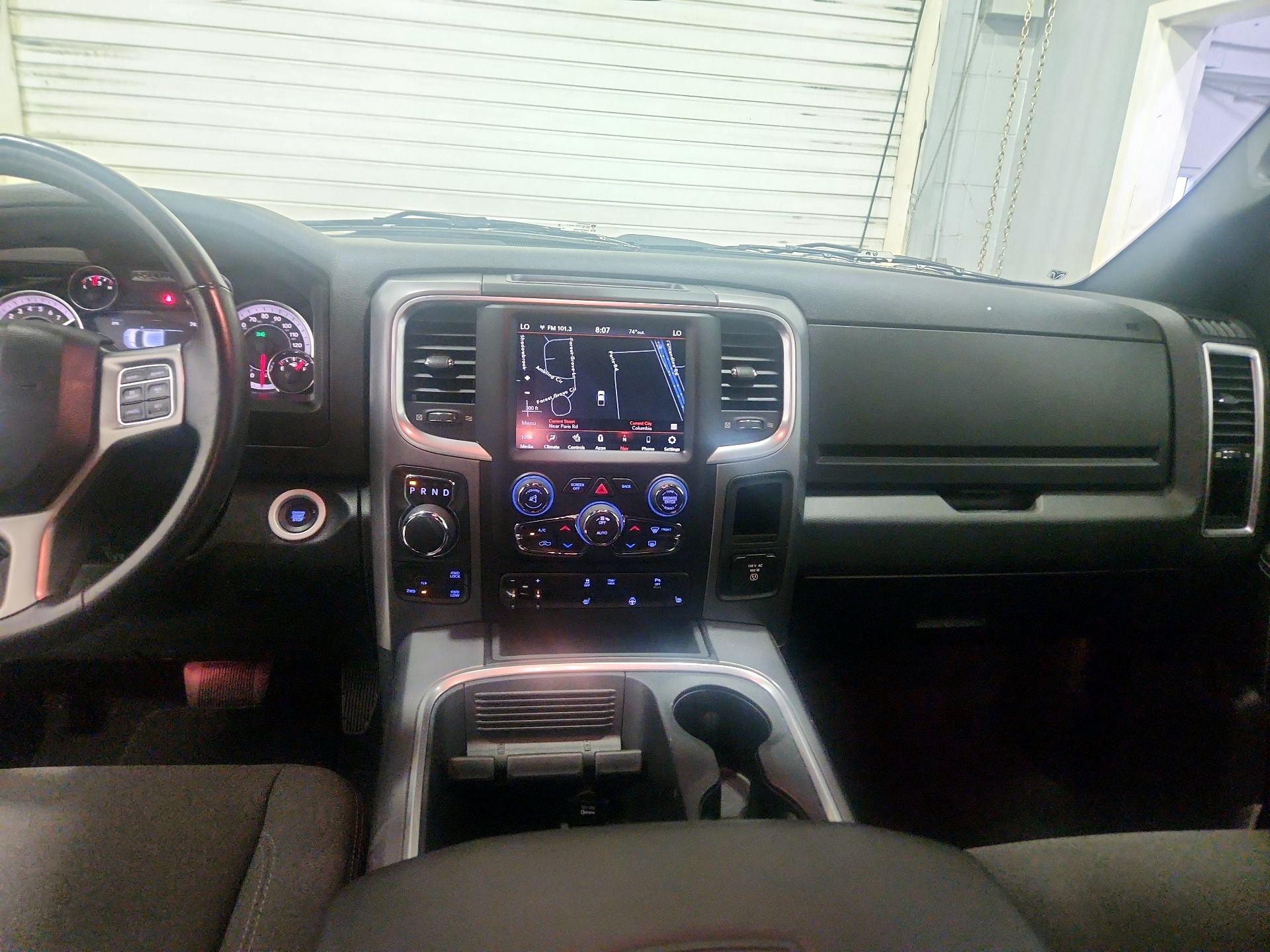 Thumbnail: 2022 RAM 1500 Classic - 9