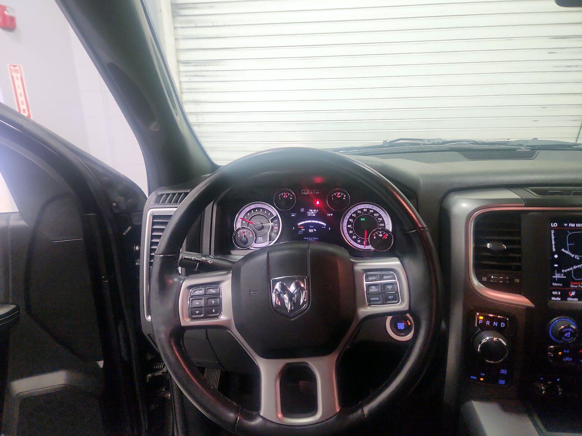Thumbnail: 2022 RAM 1500 Classic - 10