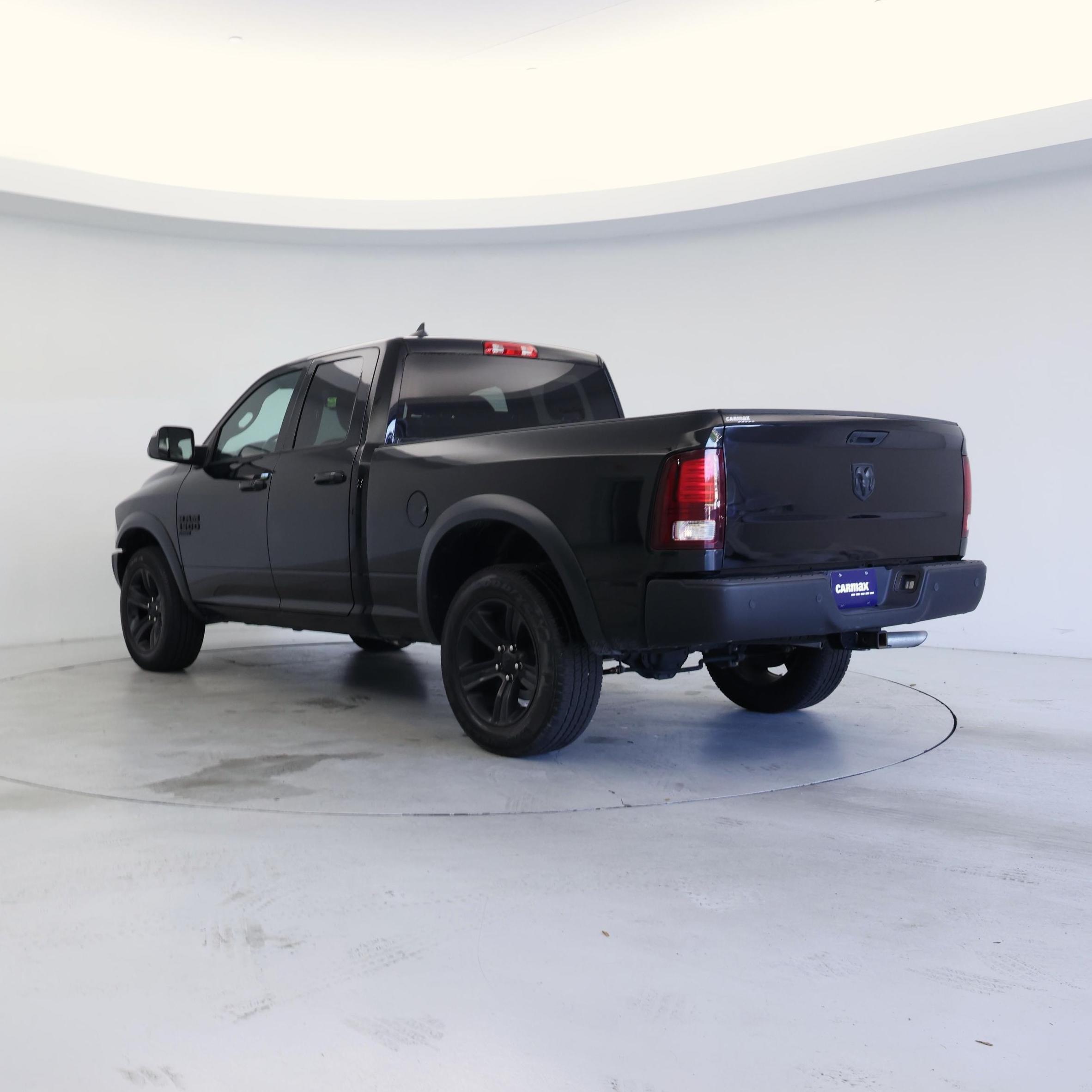 Thumbnail: 2022 RAM 1500 Classic - 2