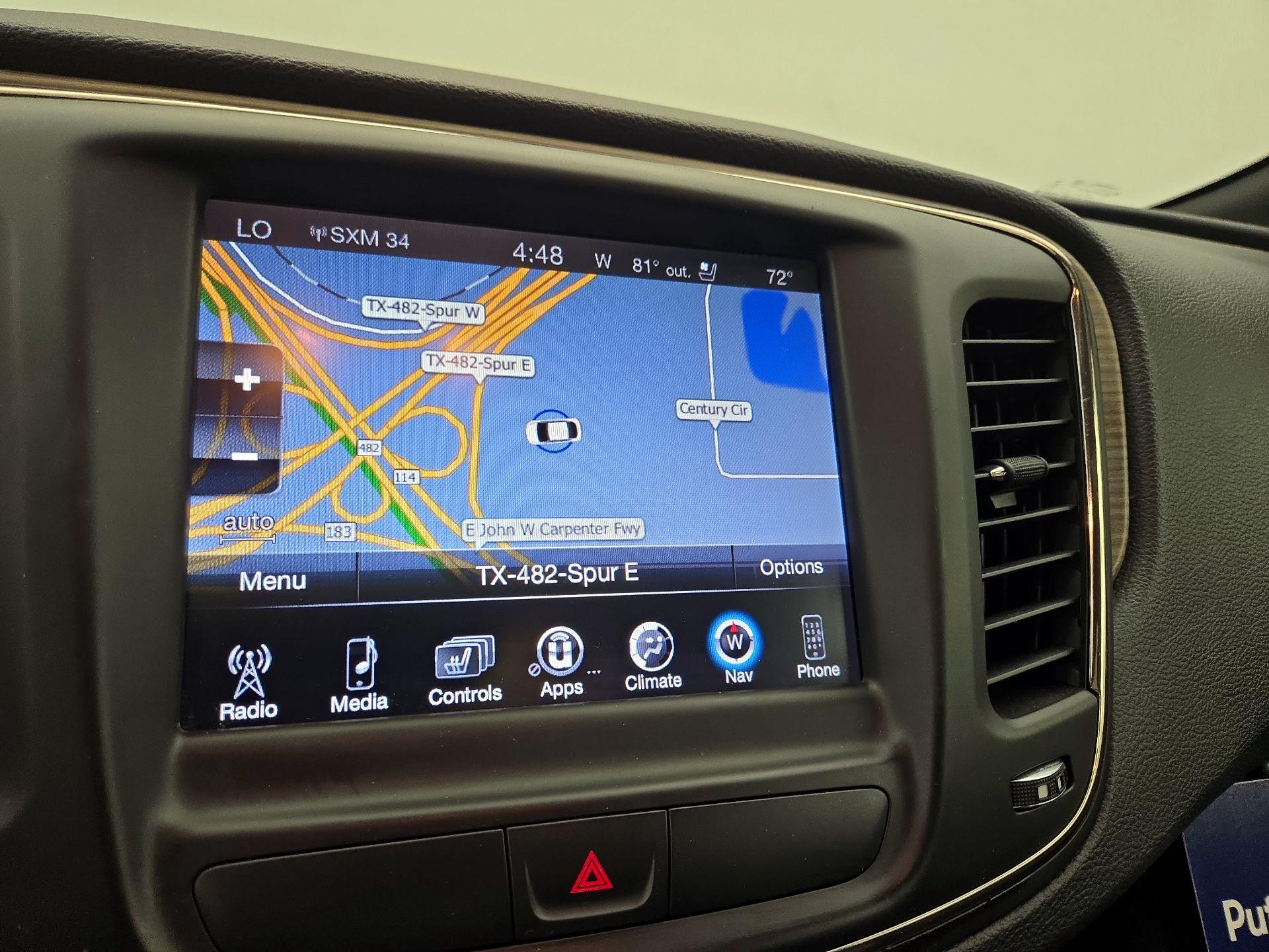 Thumbnail: 2016 Chrysler 200 - 14