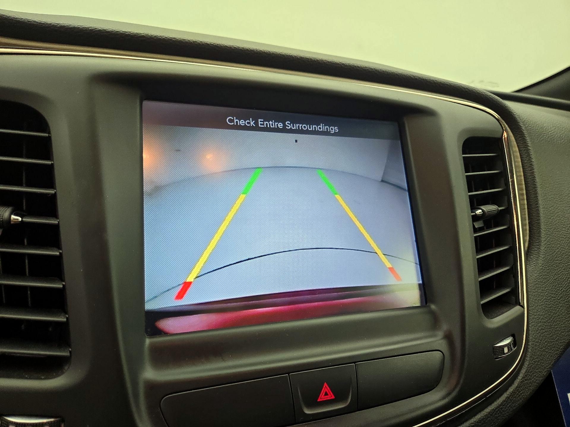 Thumbnail: 2016 Chrysler 200 - 15
