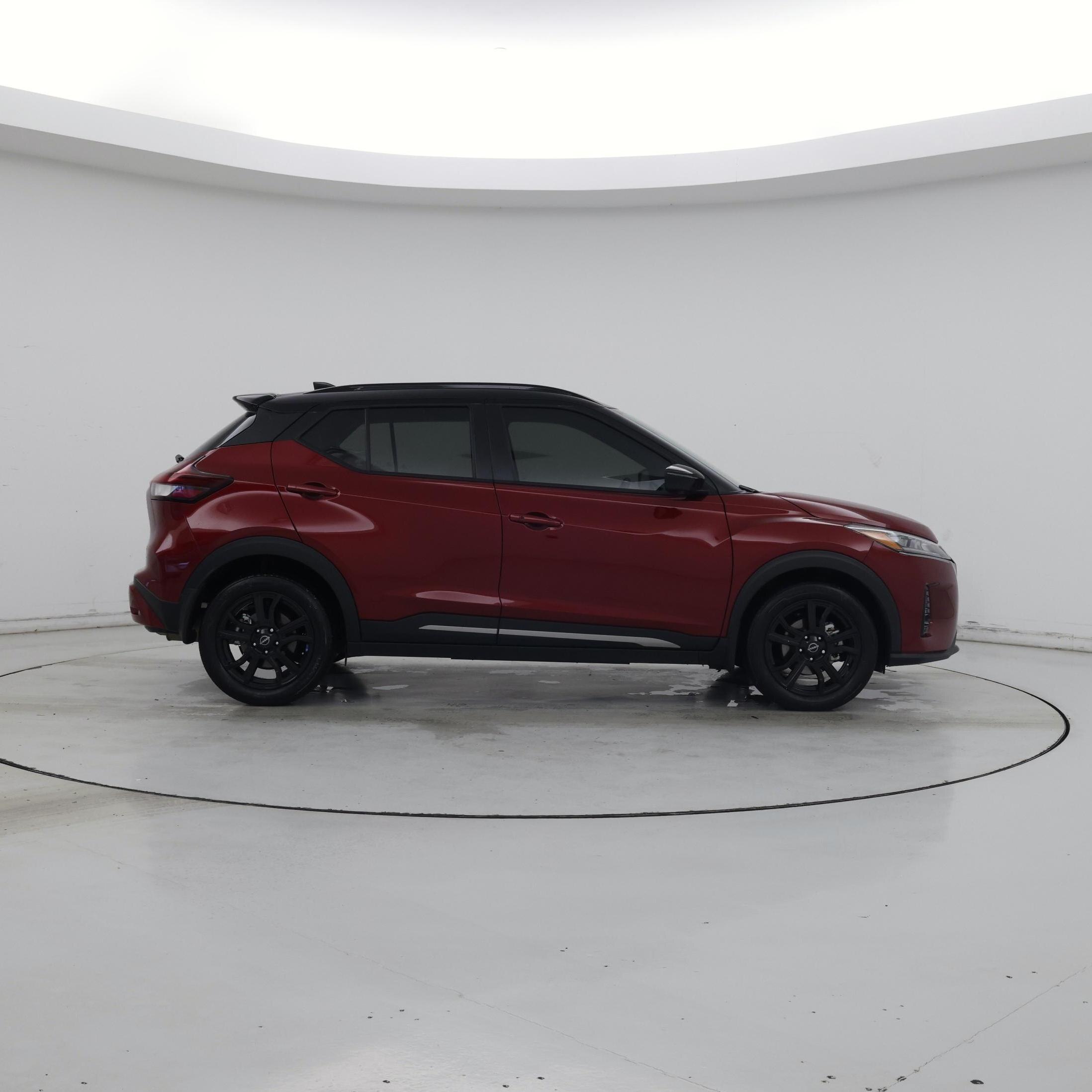 Thumbnail: 2024 Nissan Kicks - 7