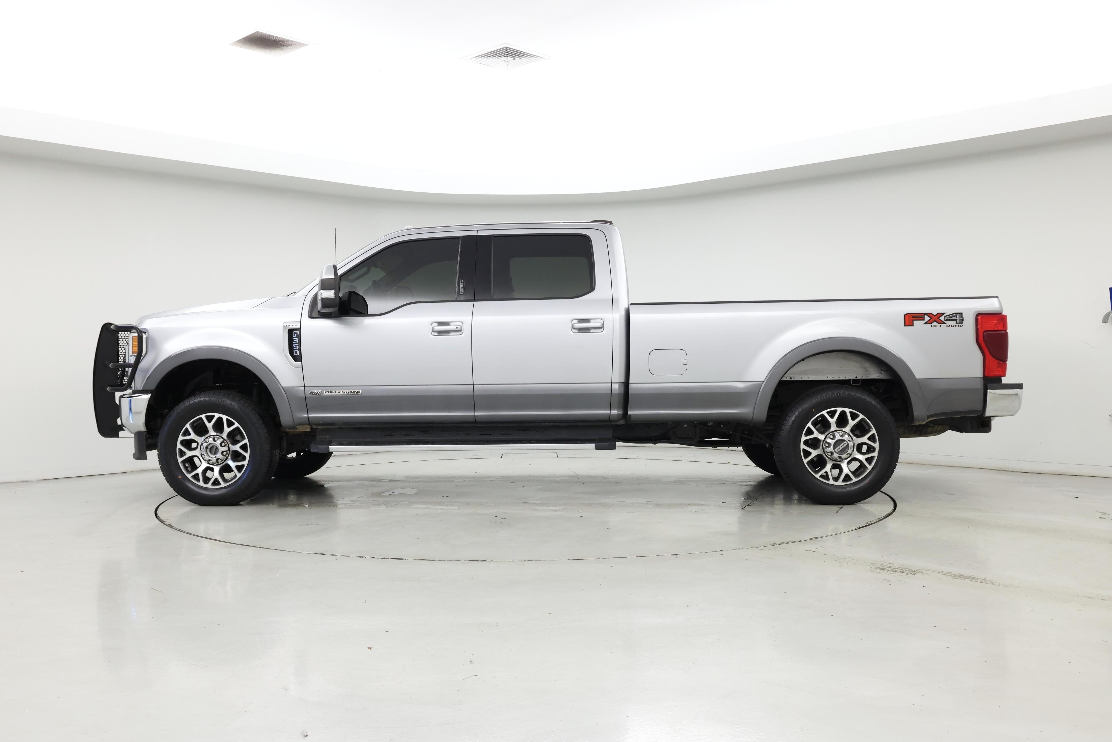 Thumbnail: 2022 Ford F-350 - 3