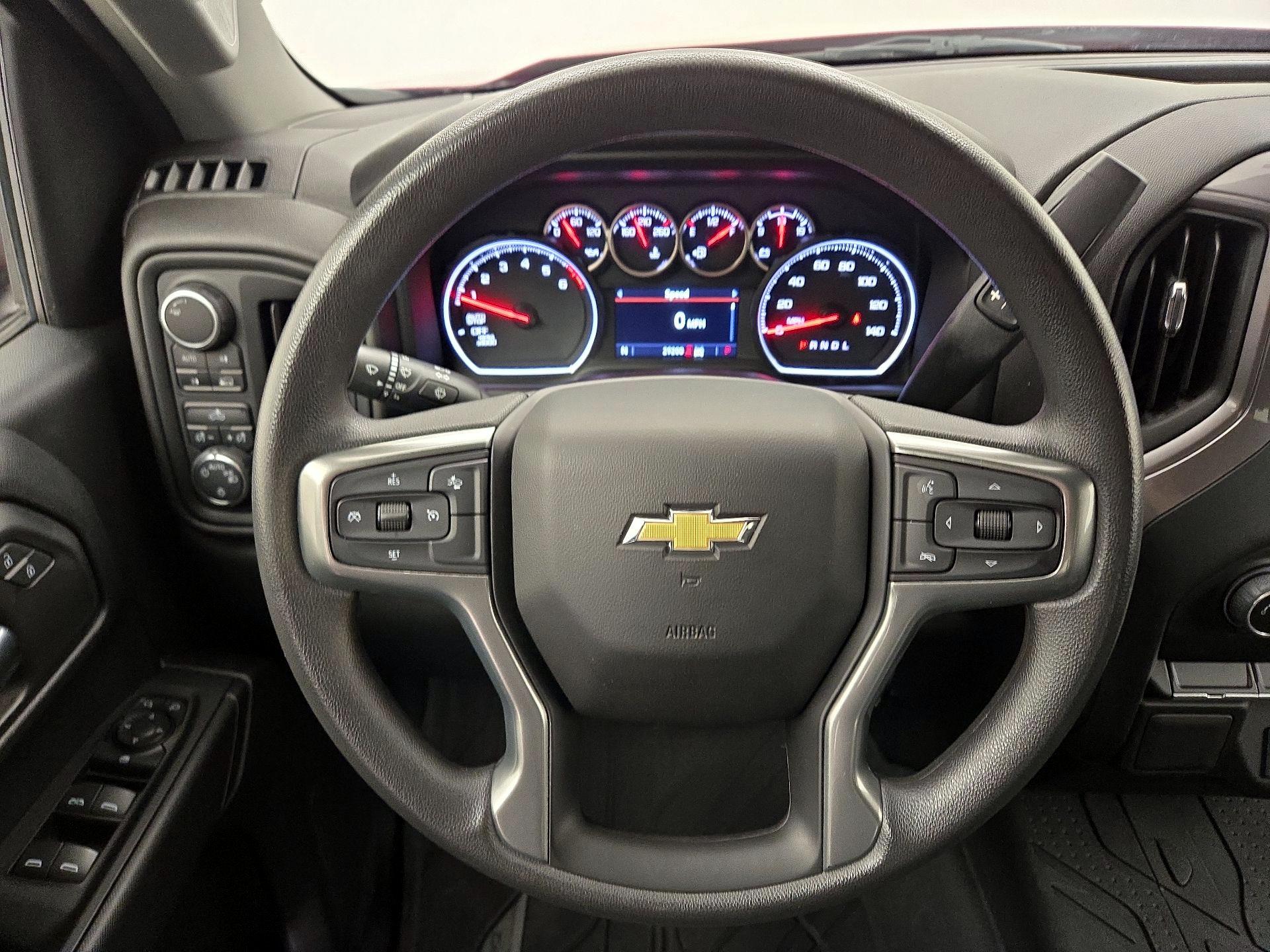 Thumbnail: 2022 Chevrolet Silverado 1500 - 10
