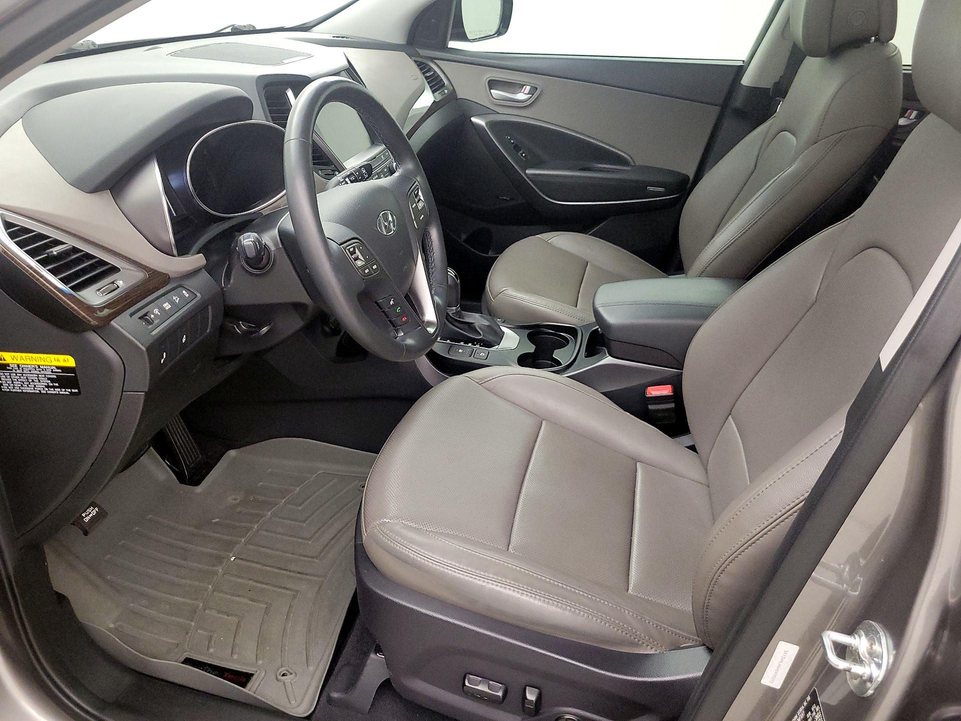 Thumbnail: 2017 Hyundai Santa Fe - 11
