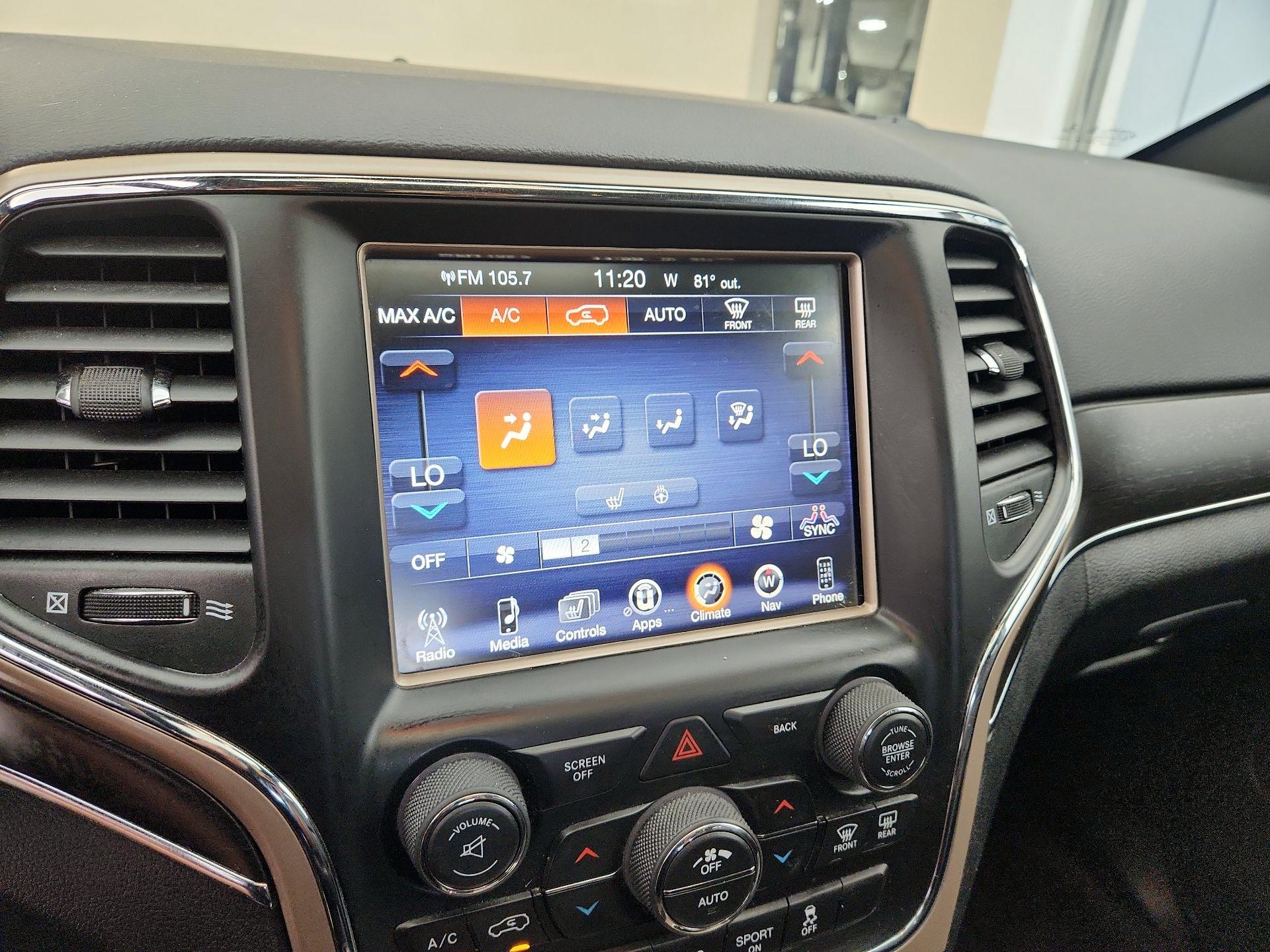 Thumbnail: 2017 Jeep Grand Cherokee - 16