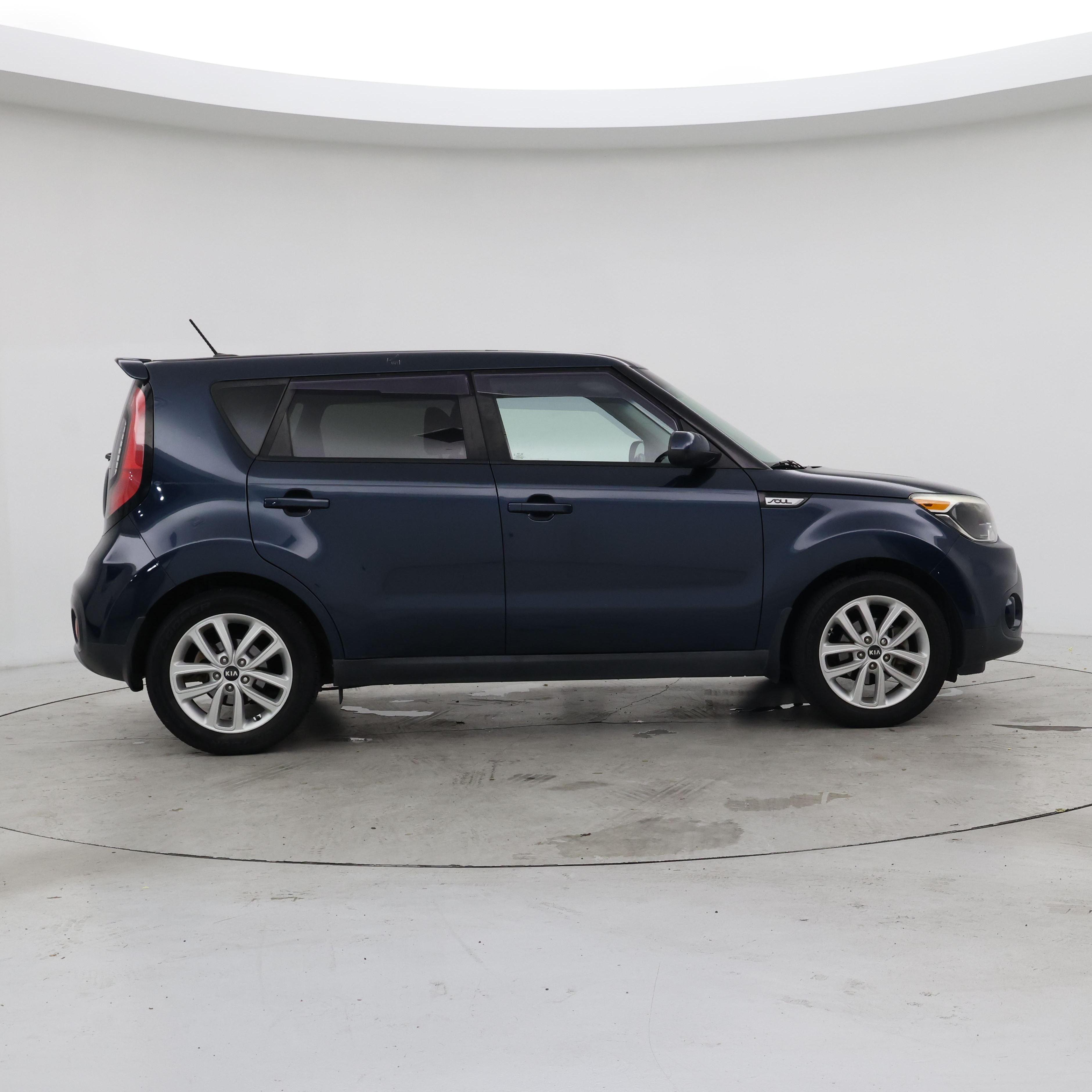 Thumbnail: 2018 Kia Soul - 7