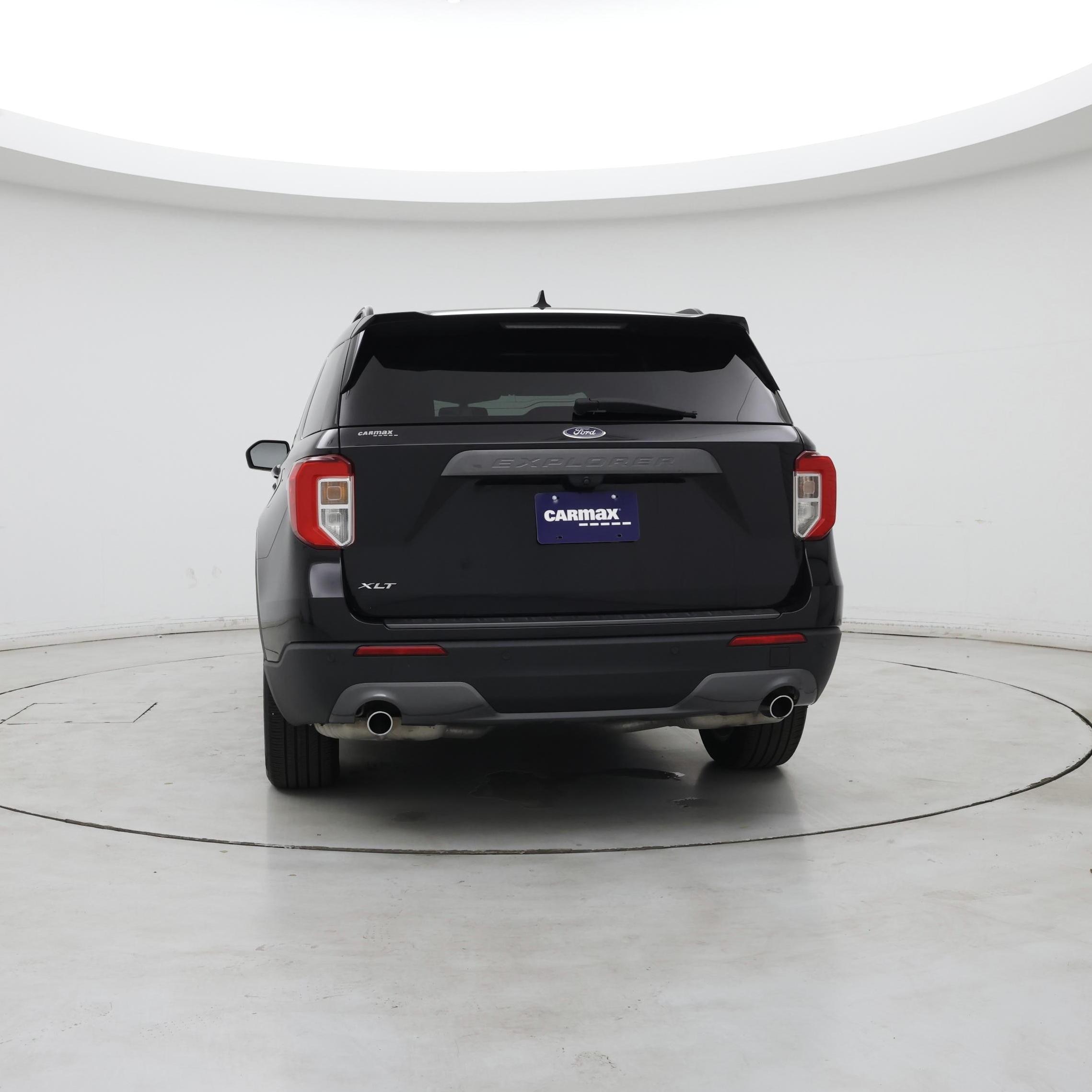 Thumbnail: 2022 Ford Explorer - 6