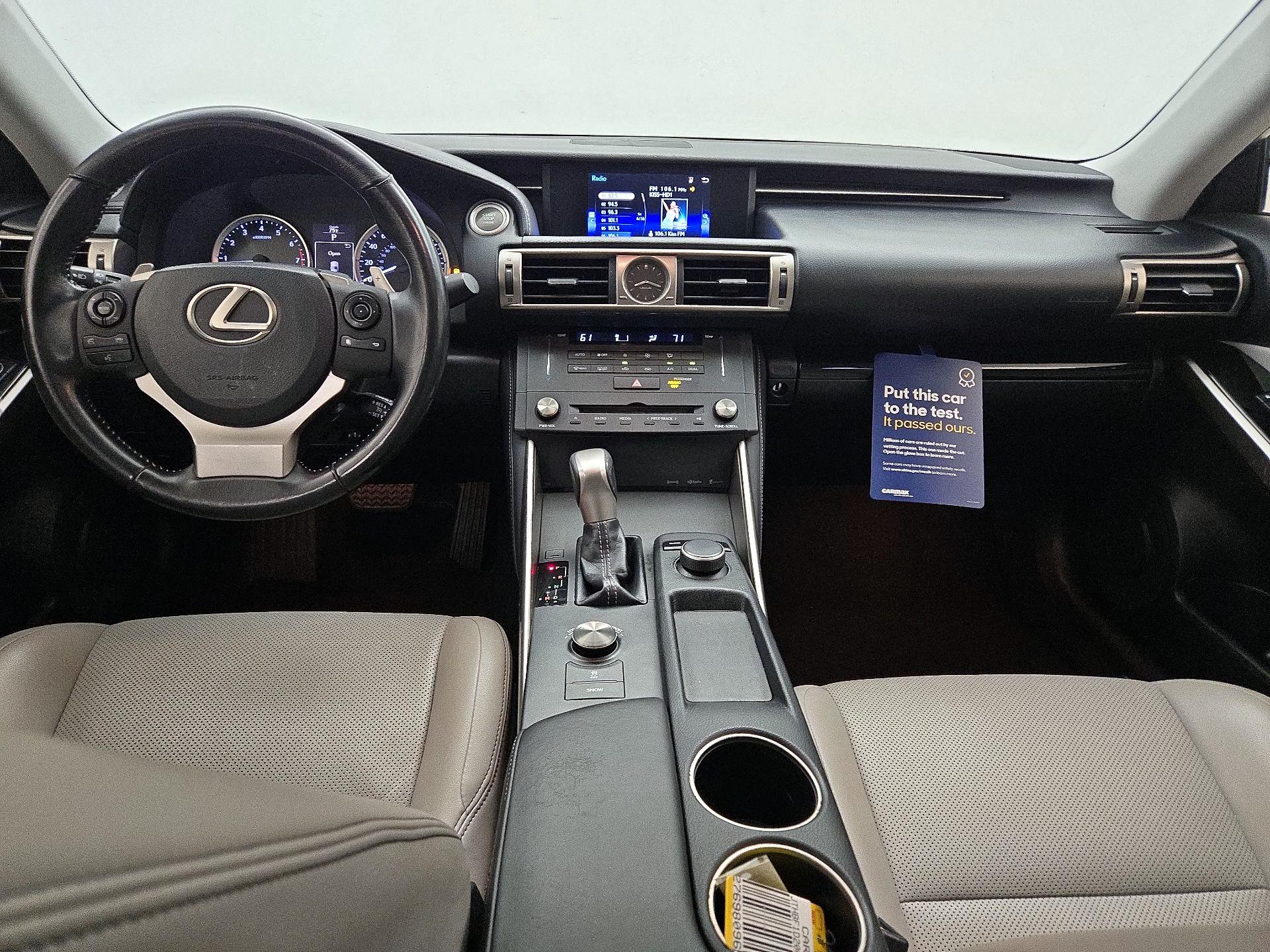 Thumbnail: 2015 Lexus IS - 9