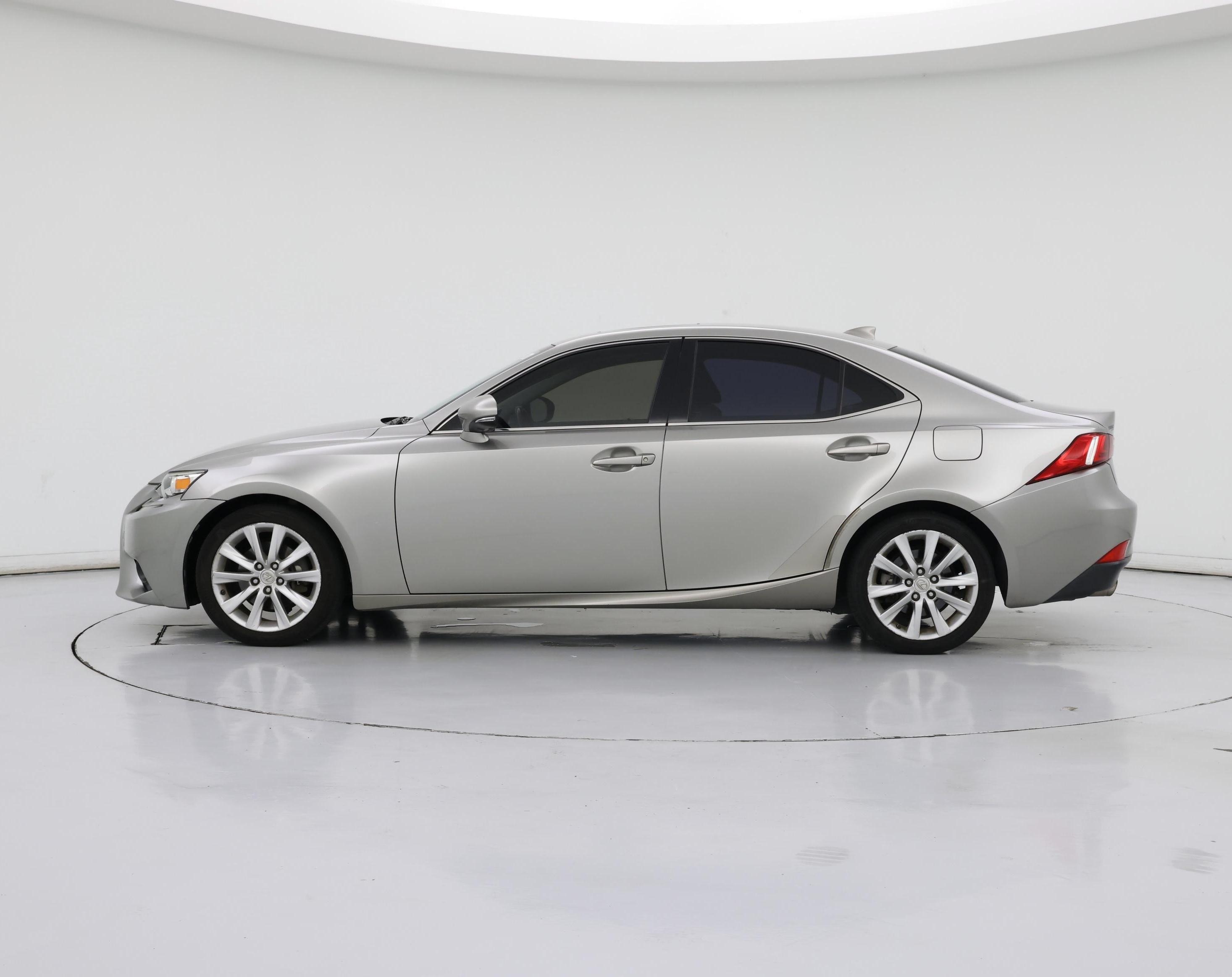 Thumbnail: 2015 Lexus IS - 3