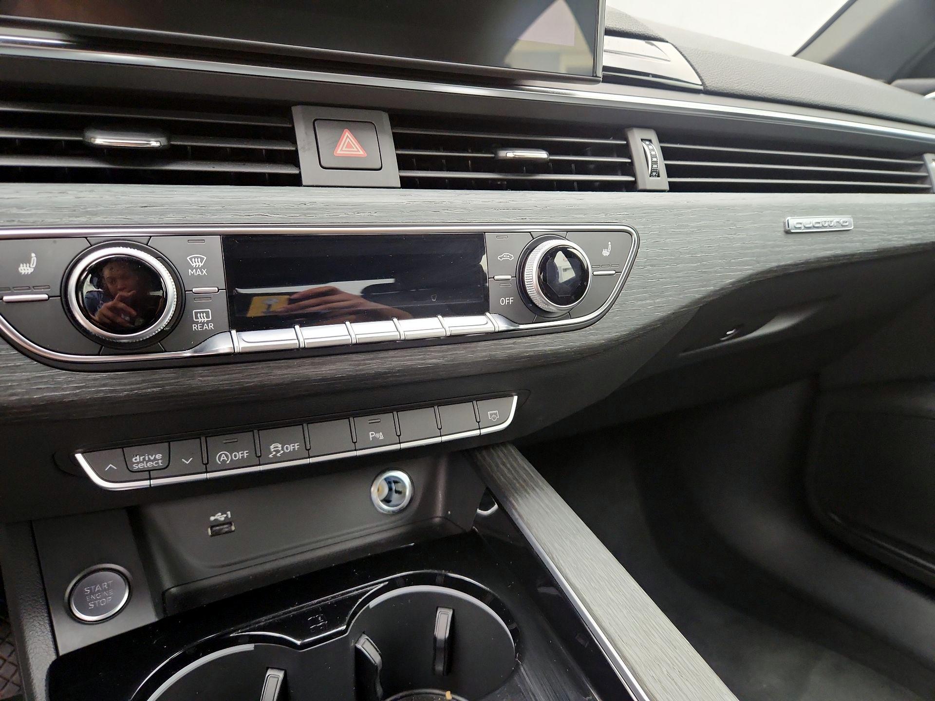Thumbnail: 2023 Audi A4 - 16