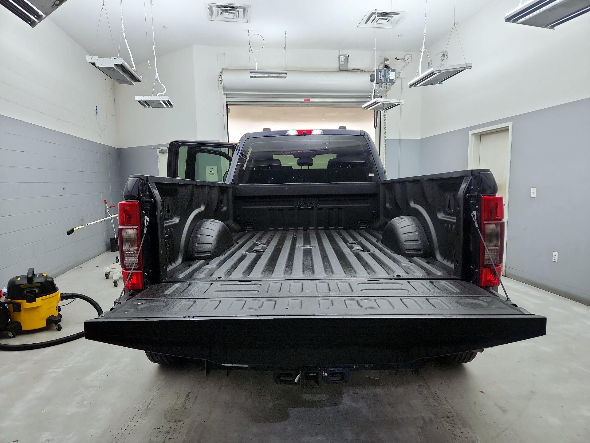 Thumbnail: 2022 Ford F-350 - 20