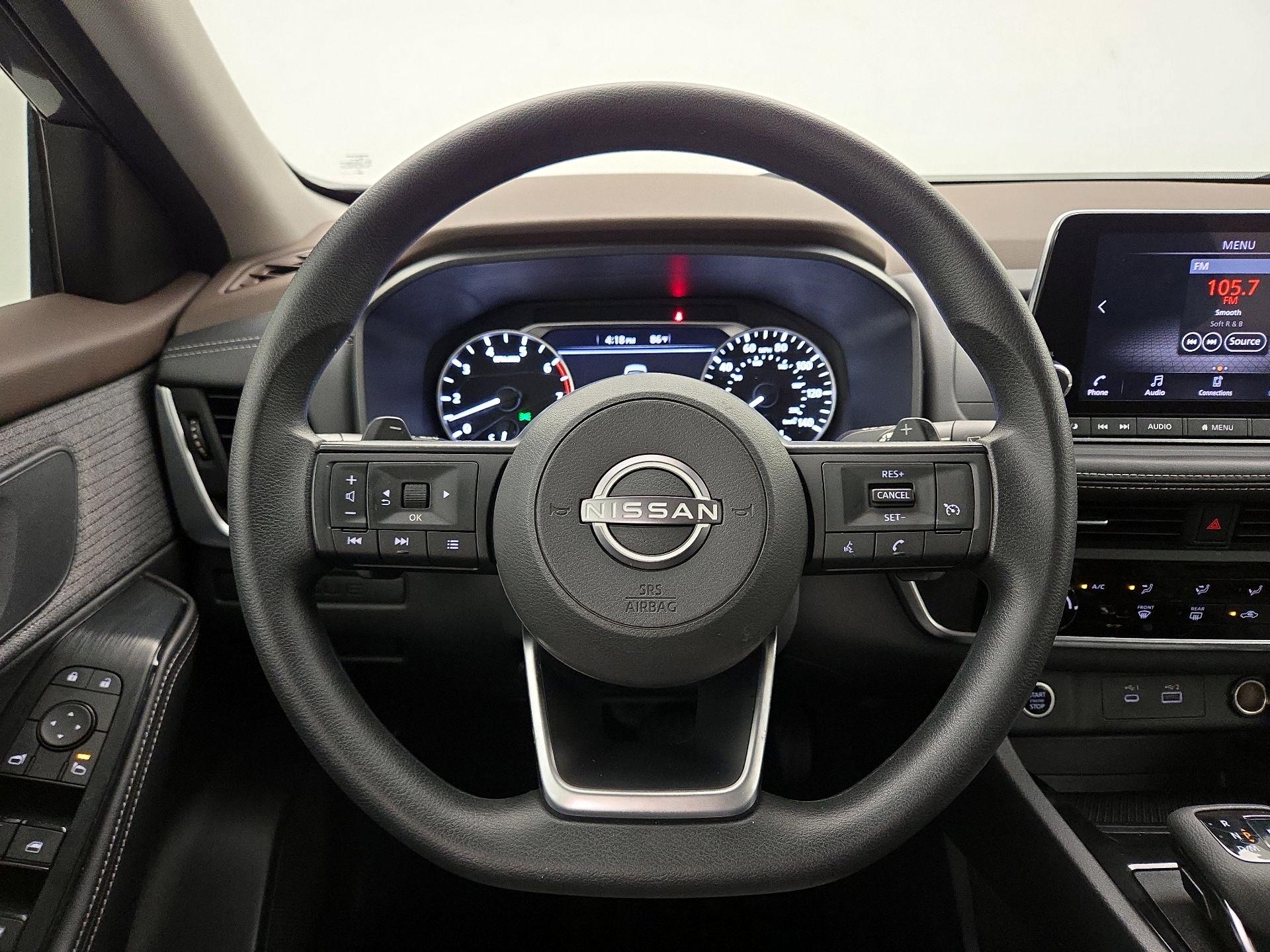 Thumbnail: 2022 Nissan Rogue - 10