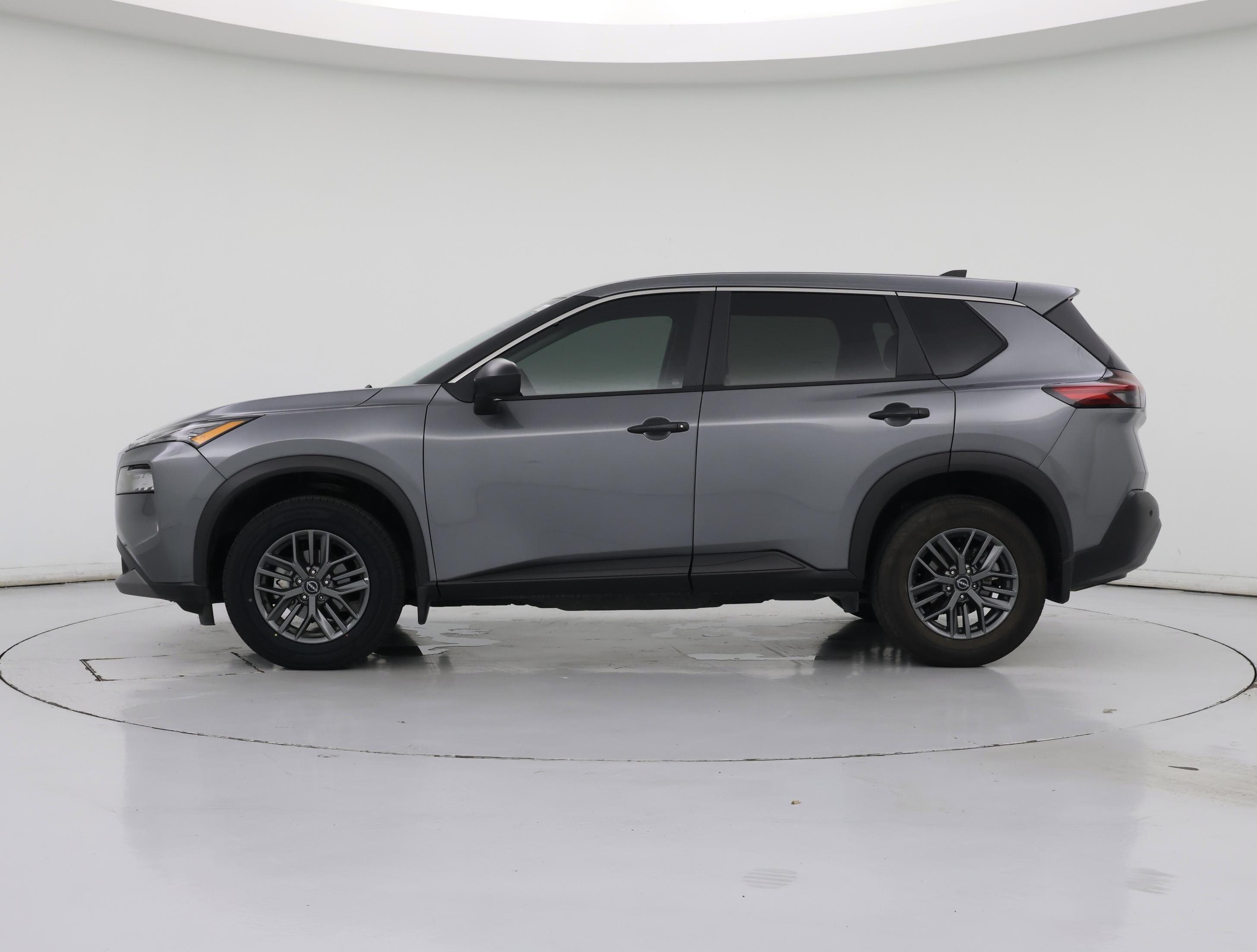 Thumbnail: 2022 Nissan Rogue - 3