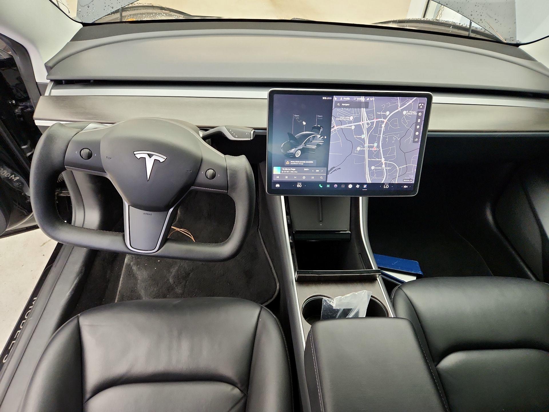 Thumbnail: 2020 Tesla Model 3 - 9