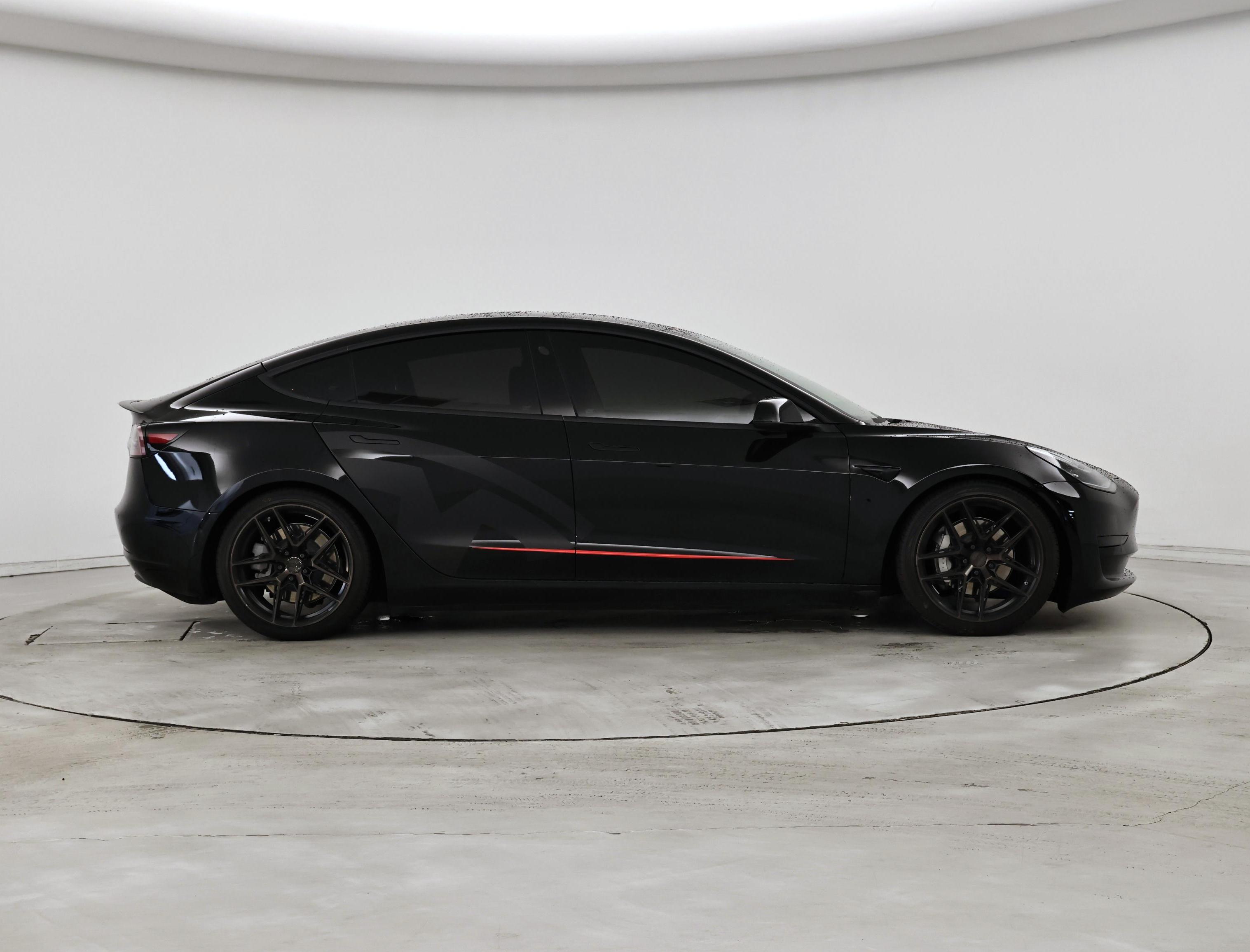 Thumbnail: 2020 Tesla Model 3 - 7