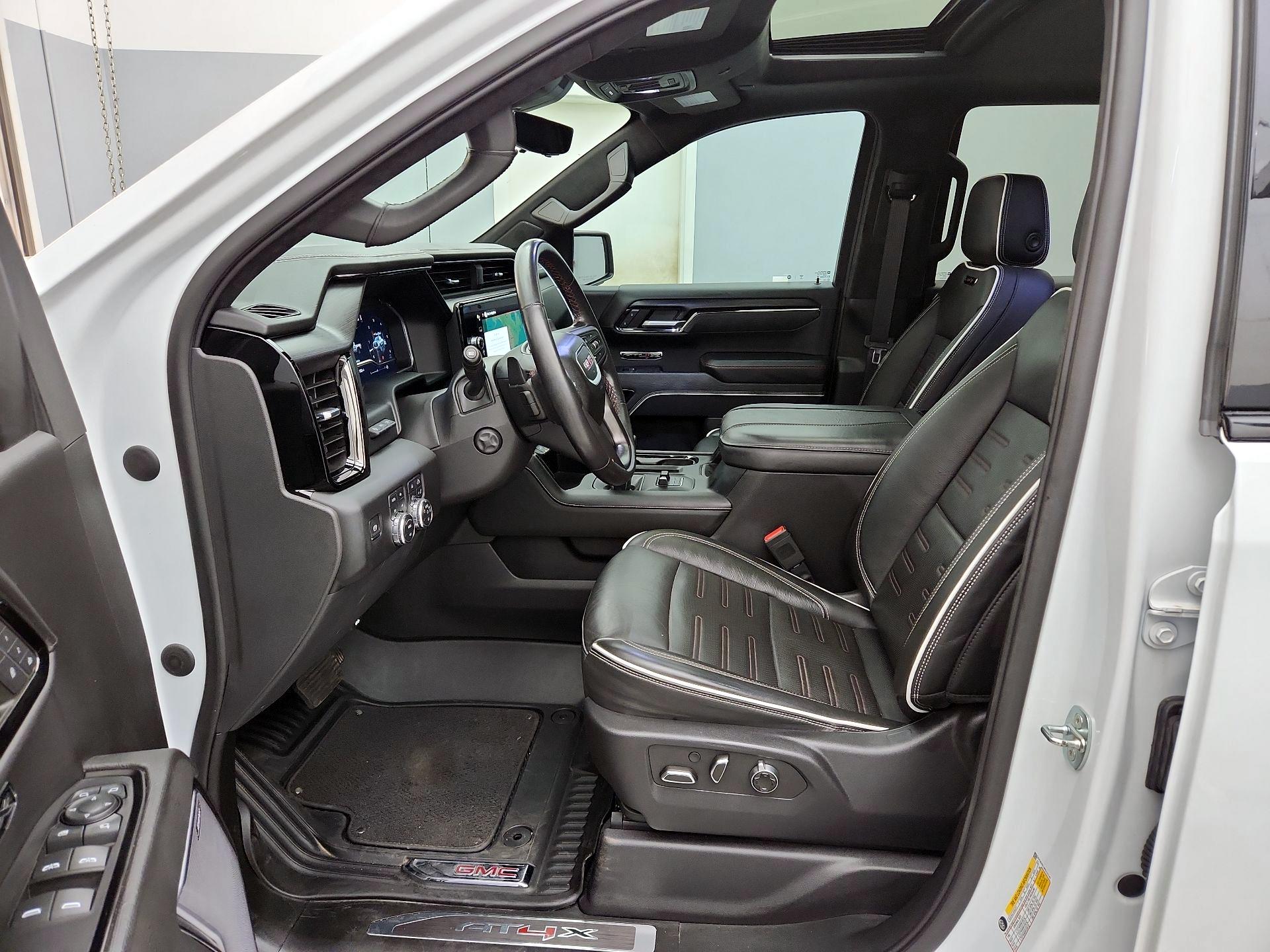 Thumbnail: 2023 GMC Sierra 1500 - 11