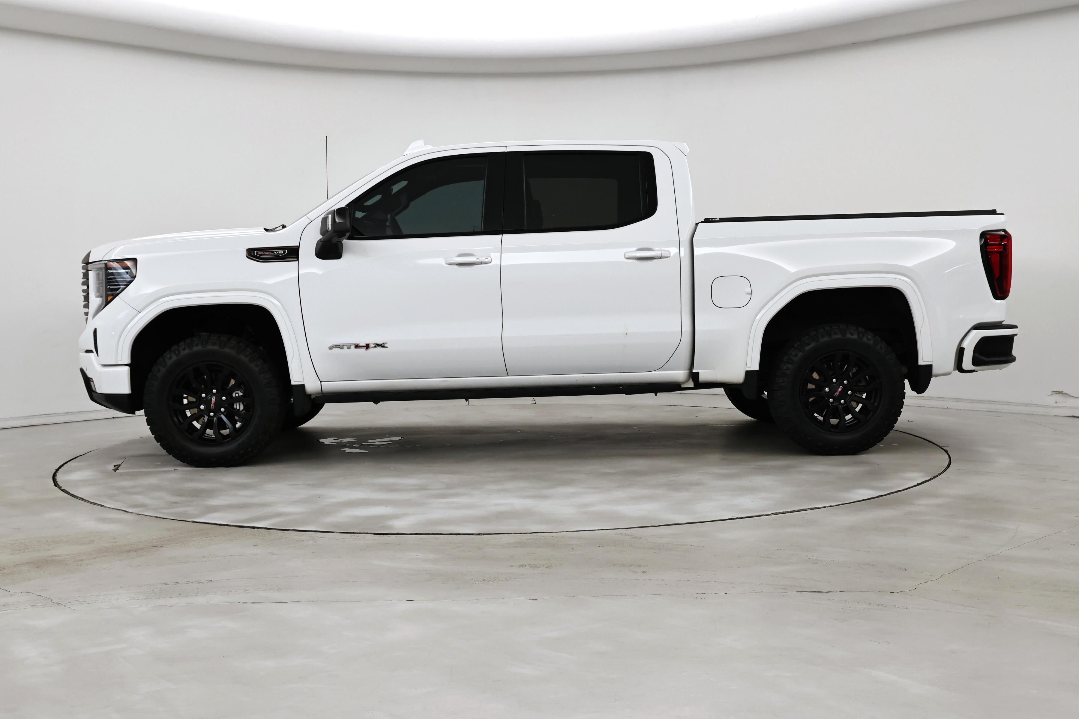 Thumbnail: 2023 GMC Sierra 1500 - 3