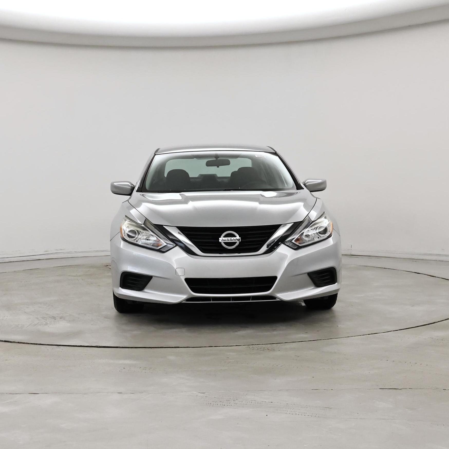 Thumbnail: 2017 Nissan Altima - 5