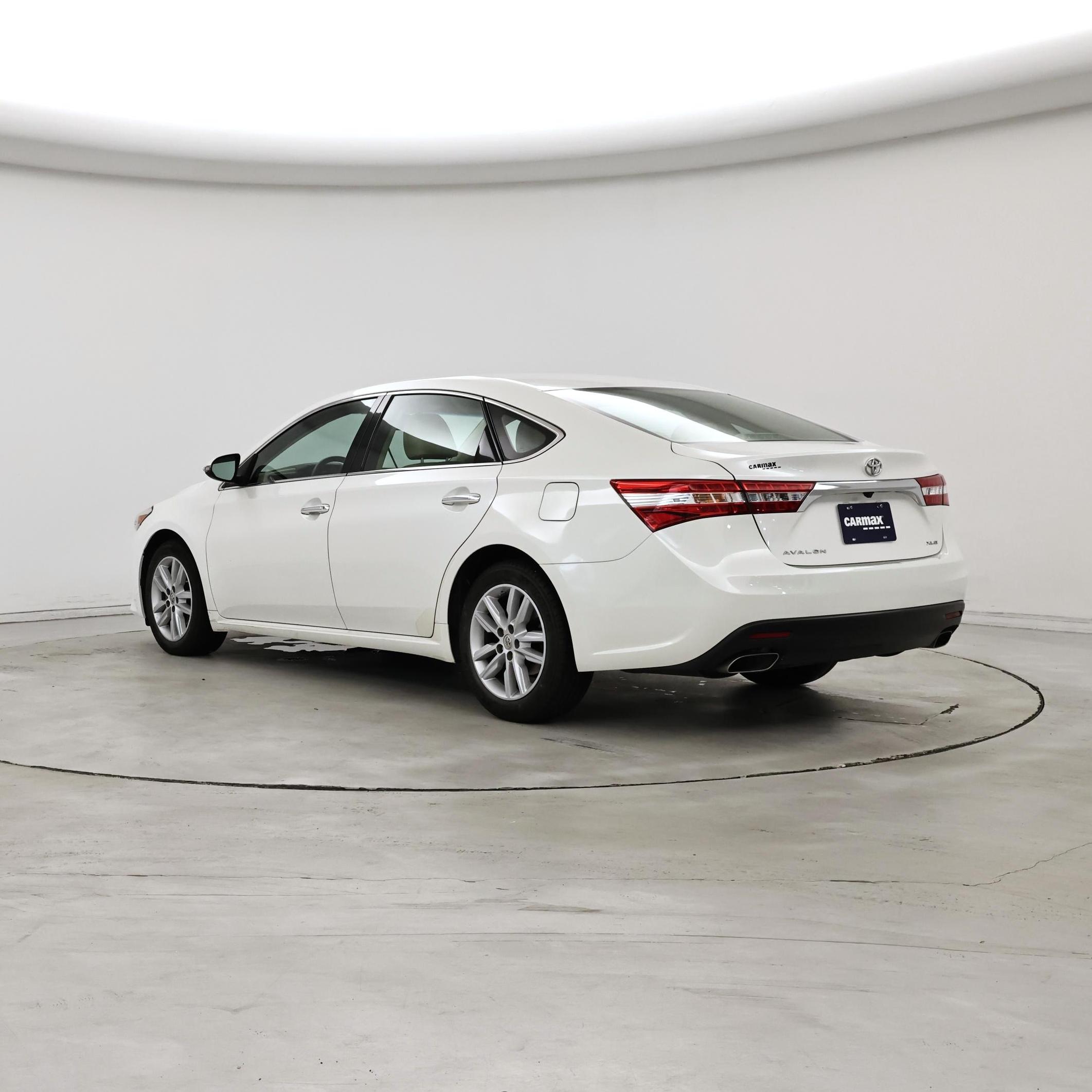 Thumbnail: 2013 Toyota Avalon - 2