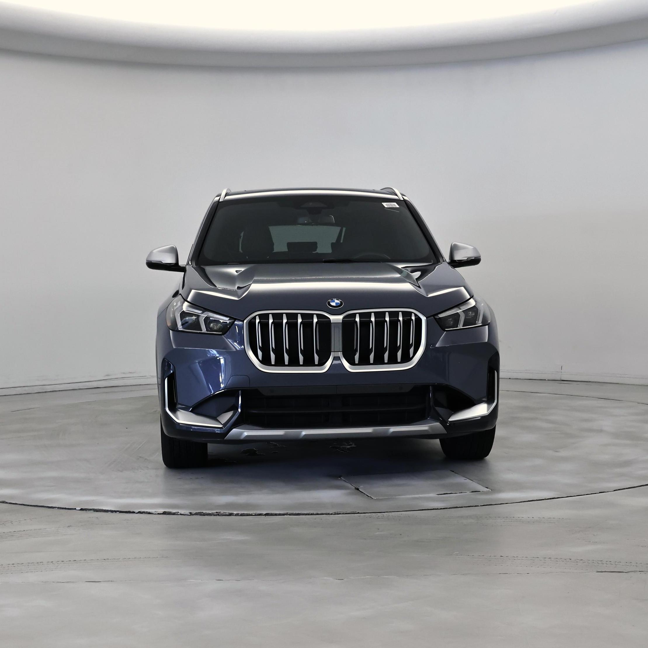 Thumbnail: 2023 BMW X1 - 5