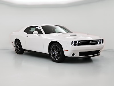 White 2018 Dodge Challenger SXT Plus