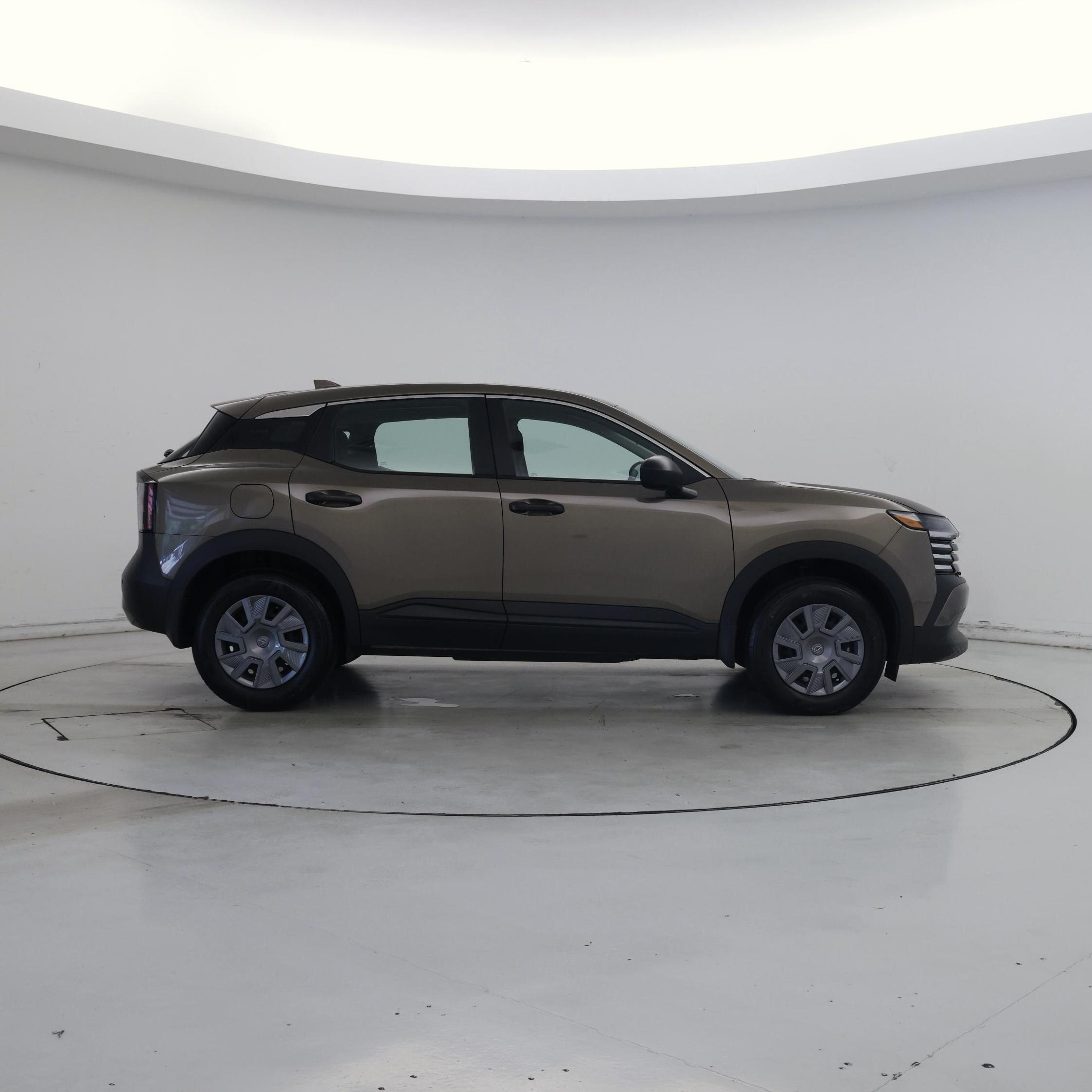 Thumbnail: 2025 Nissan Kicks - 7