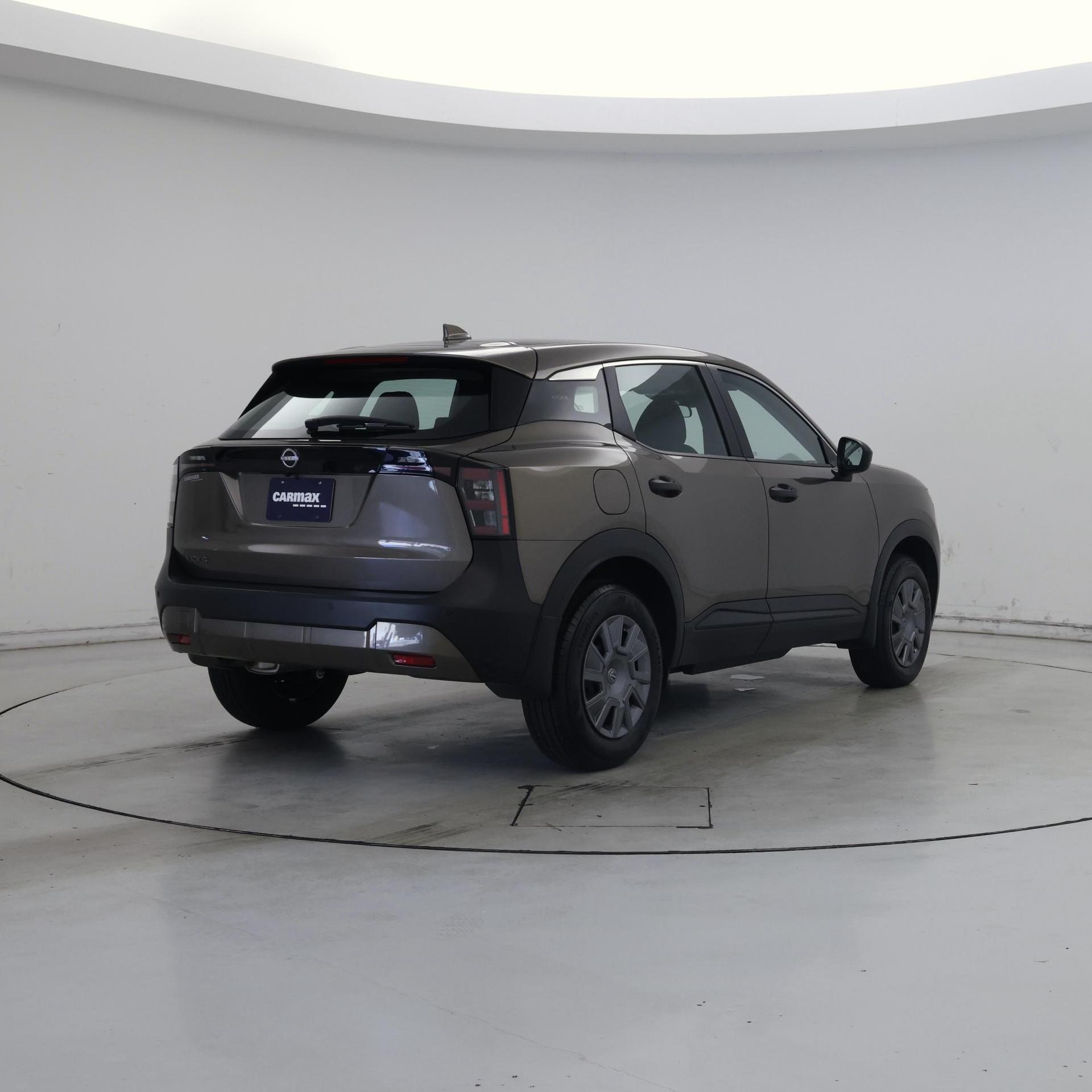 Thumbnail: 2025 Nissan Kicks - 8