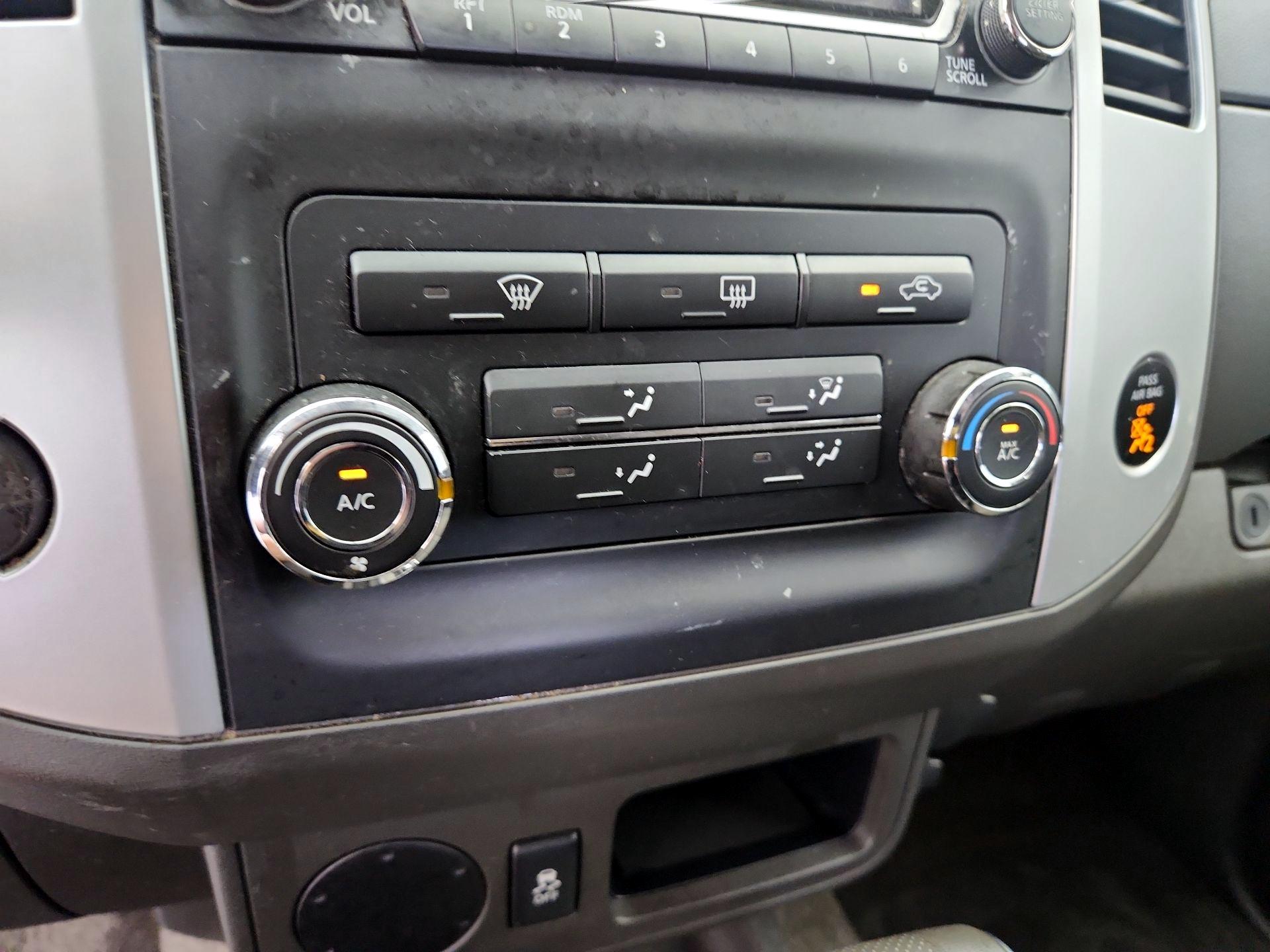 Thumbnail: 2015 Nissan Xterra - 15