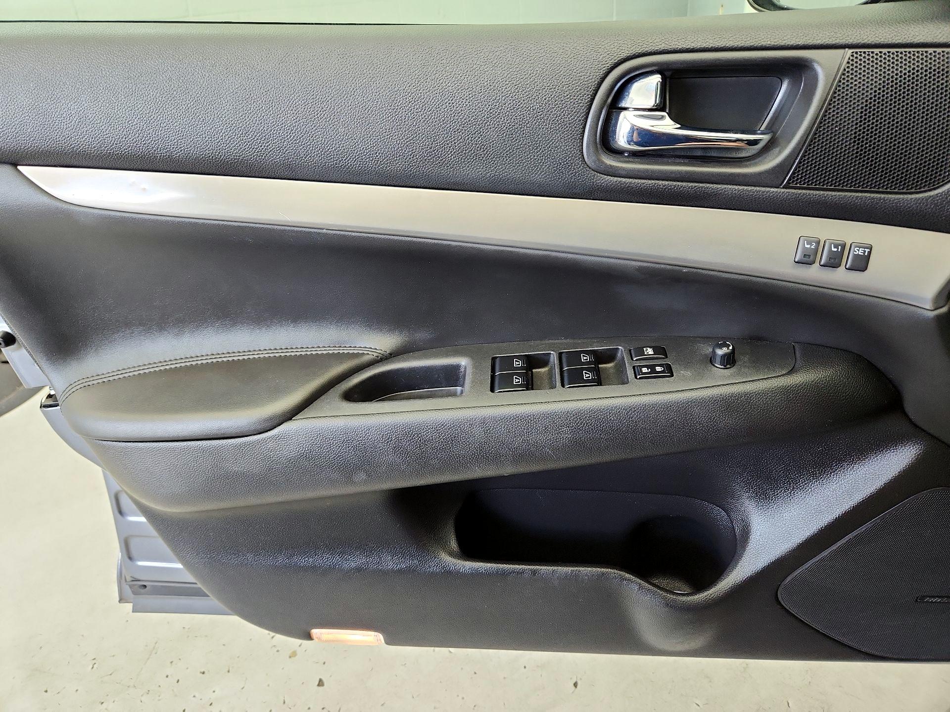 Thumbnail: 2013 INFINITI G37 - 12
