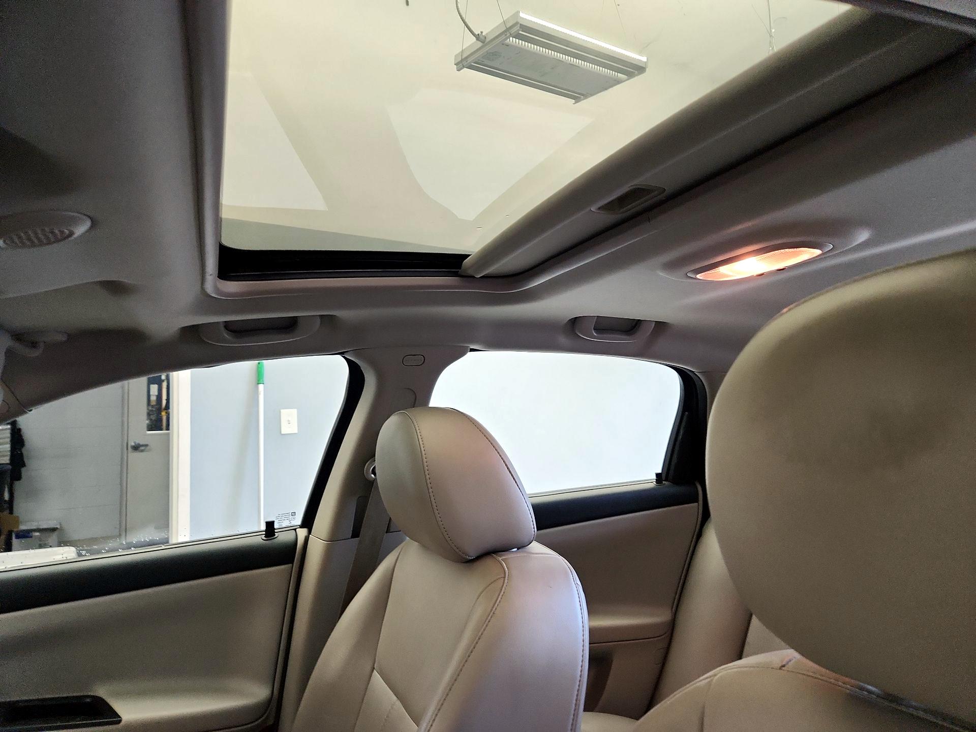 Thumbnail: 2015 Chevrolet Impala - 18