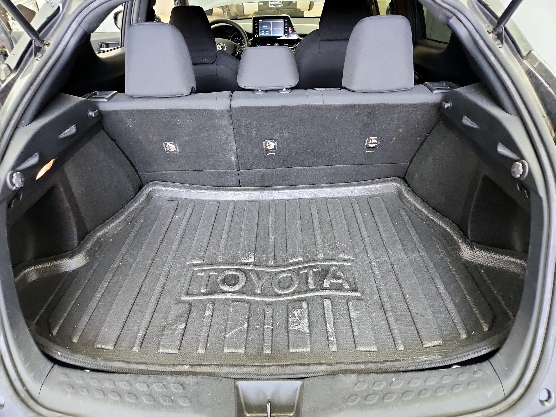 Thumbnail: 2019 Toyota C-HR - 20