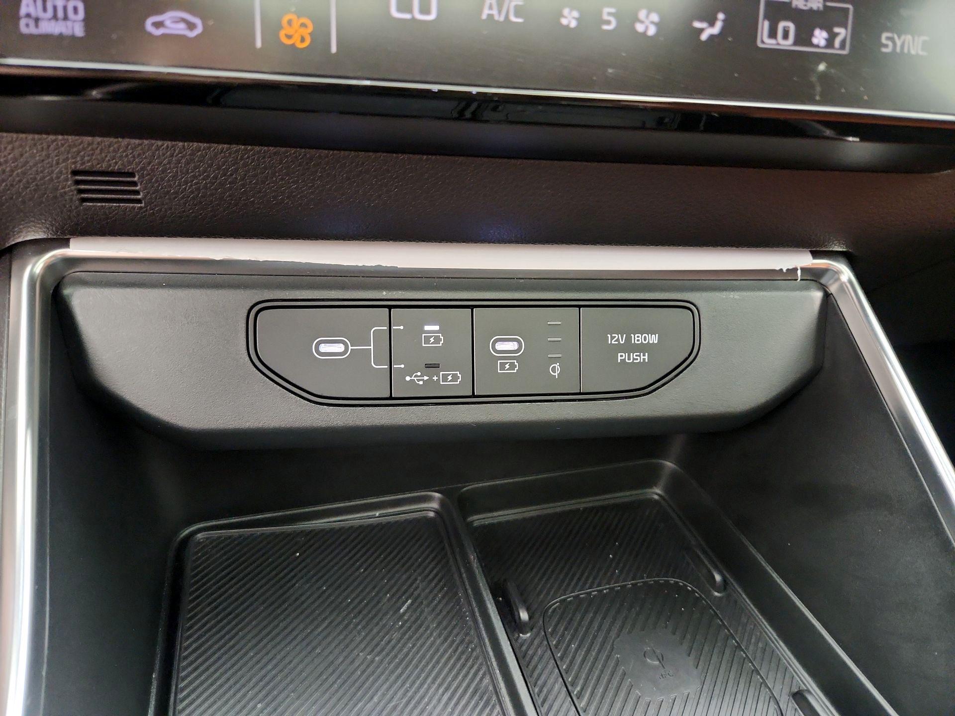 Thumbnail: 2025 Kia Carnival - 19