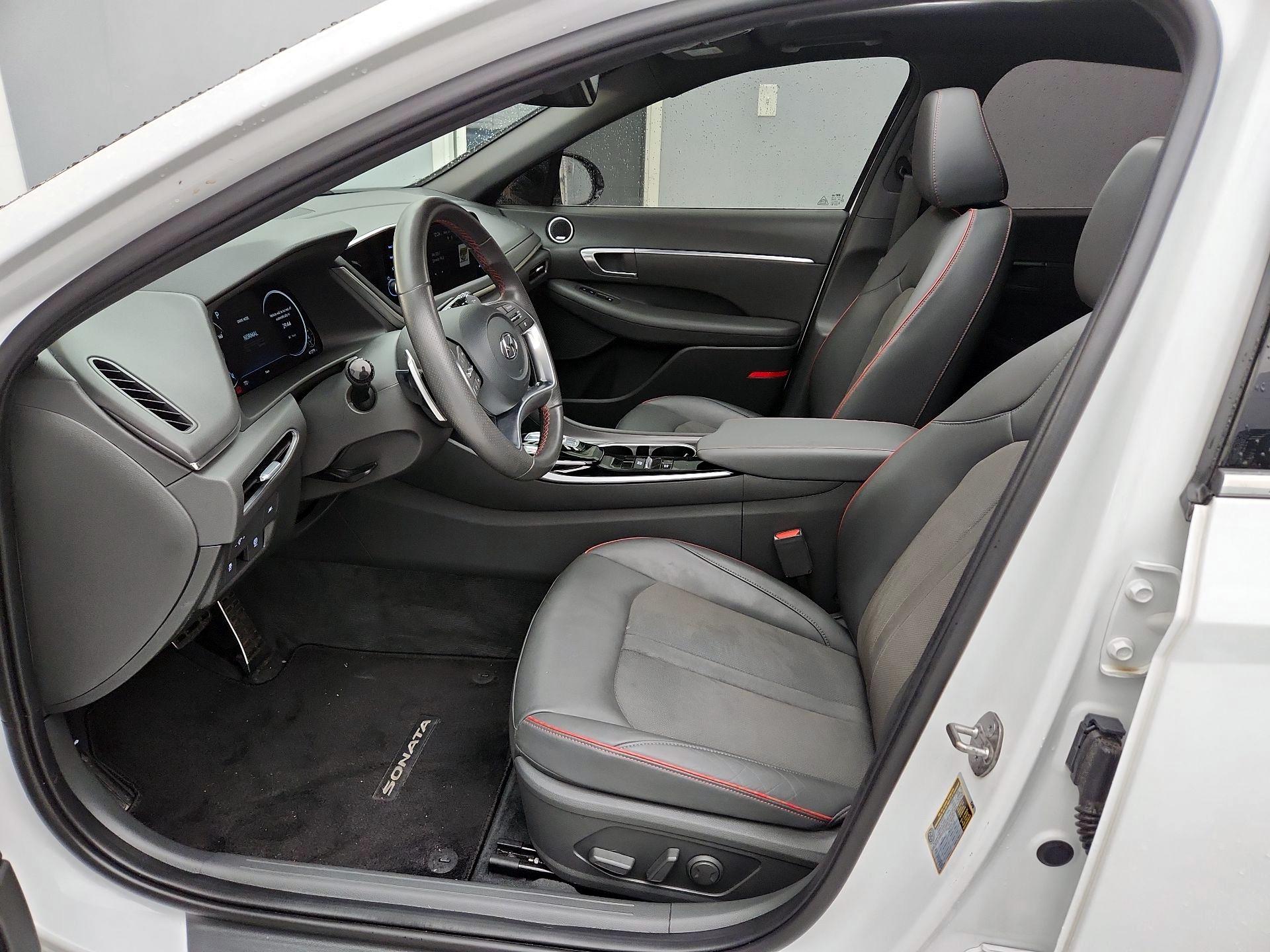 Thumbnail: 2023 Hyundai Sonata - 11