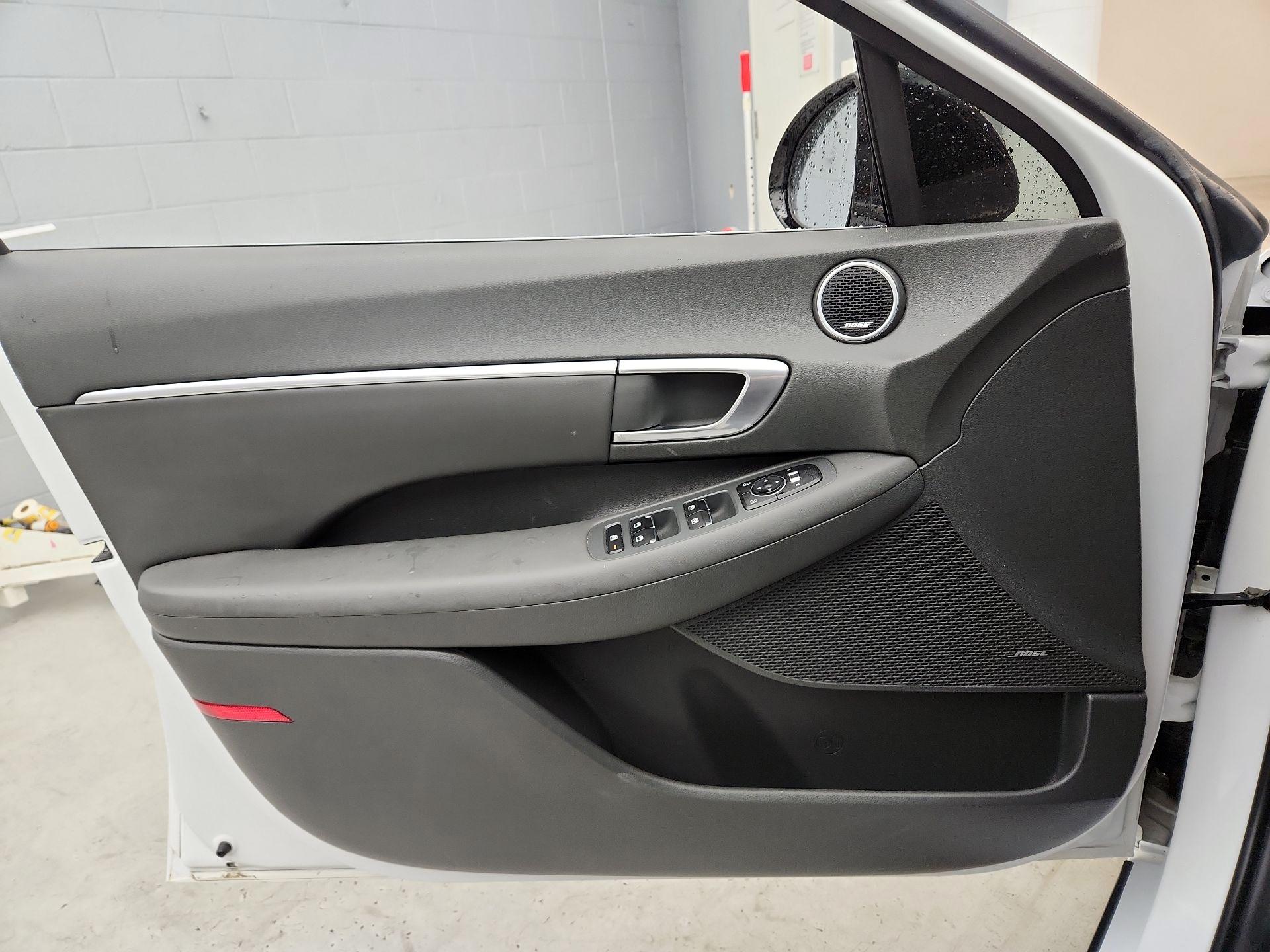 Thumbnail: 2023 Hyundai Sonata - 12