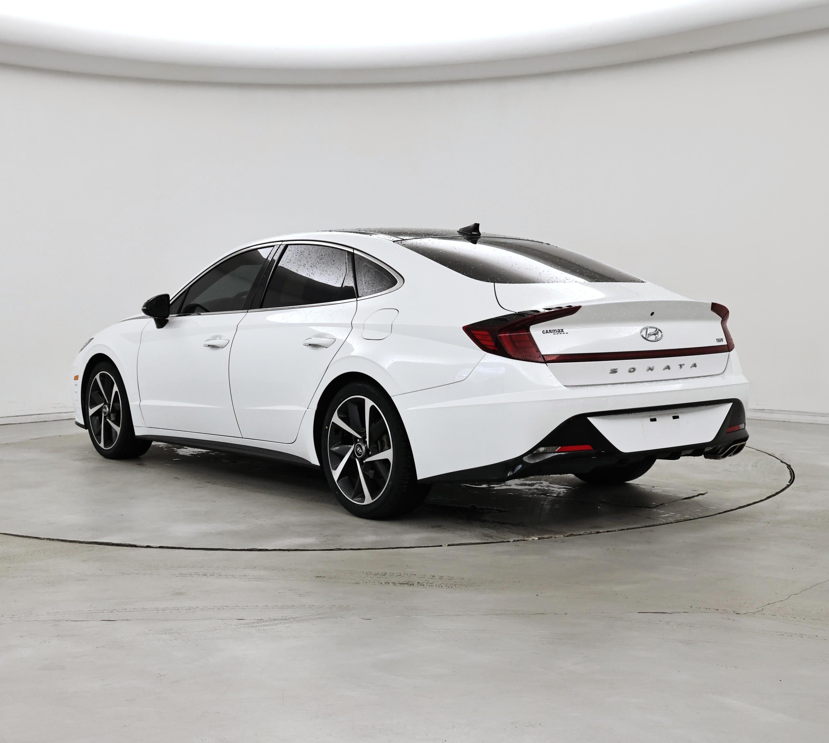 Thumbnail: 2023 Hyundai Sonata - 2