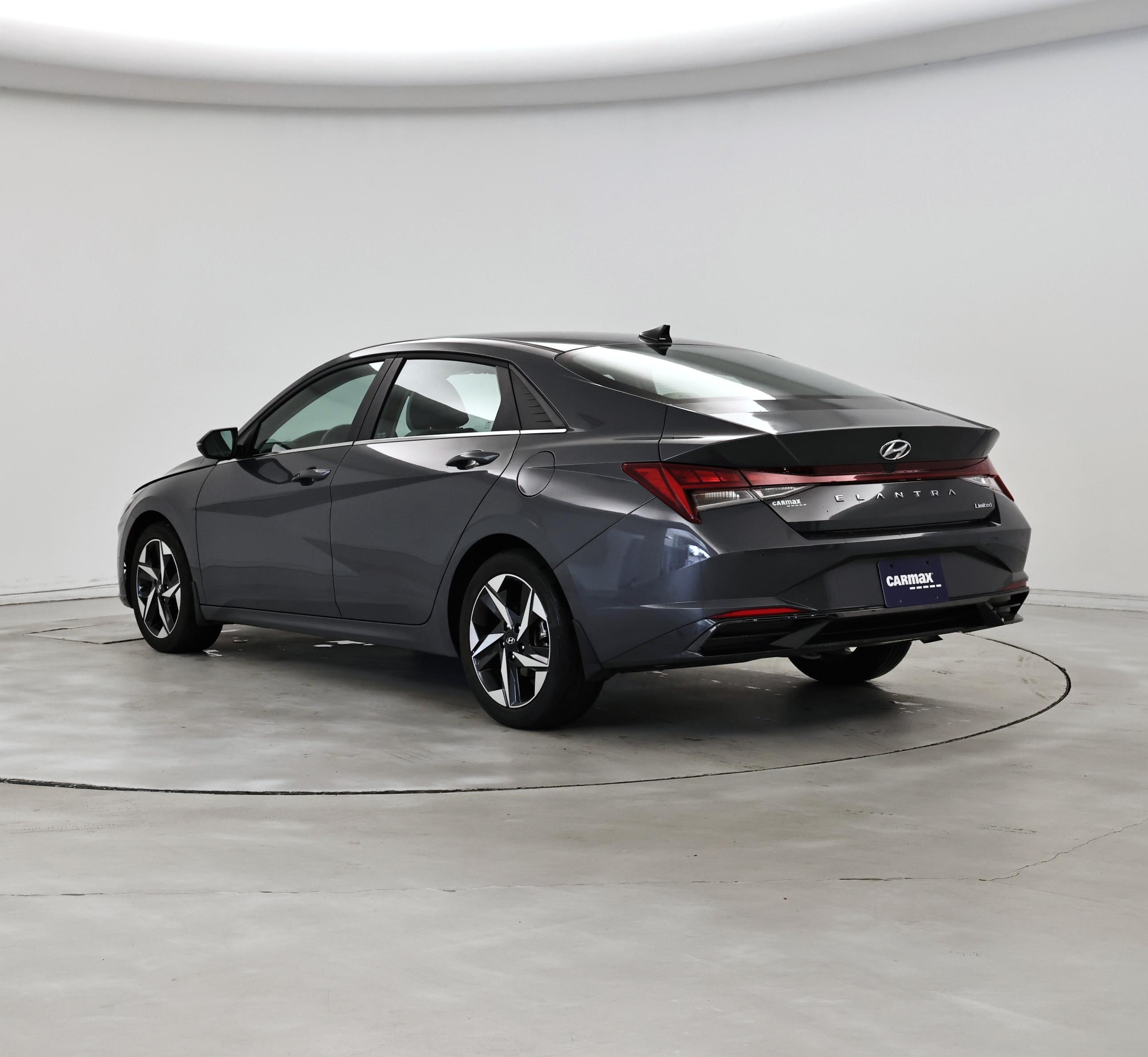 Thumbnail: 2023 Hyundai Elantra - 2