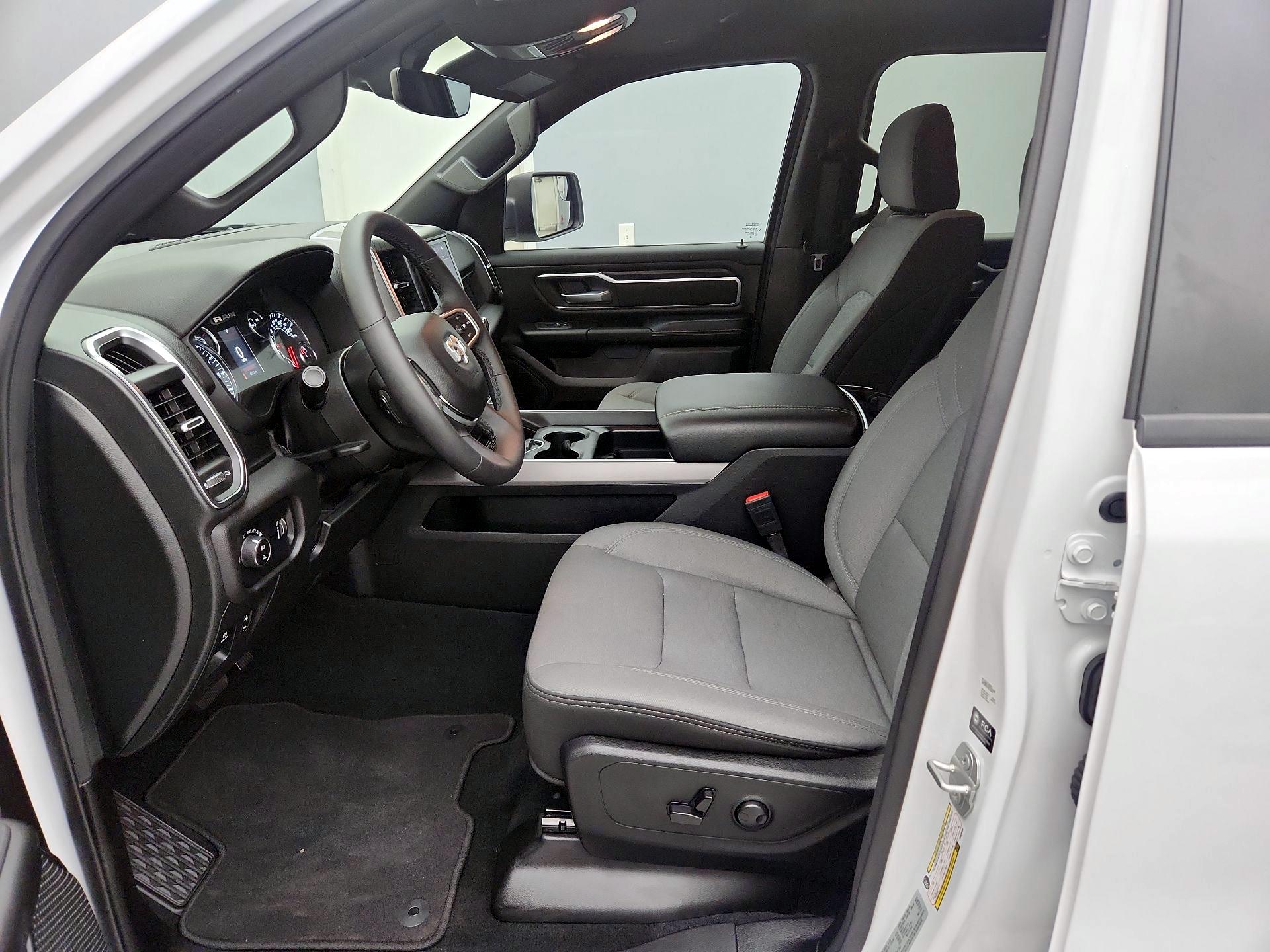 Thumbnail: 2025 RAM 1500 - 11
