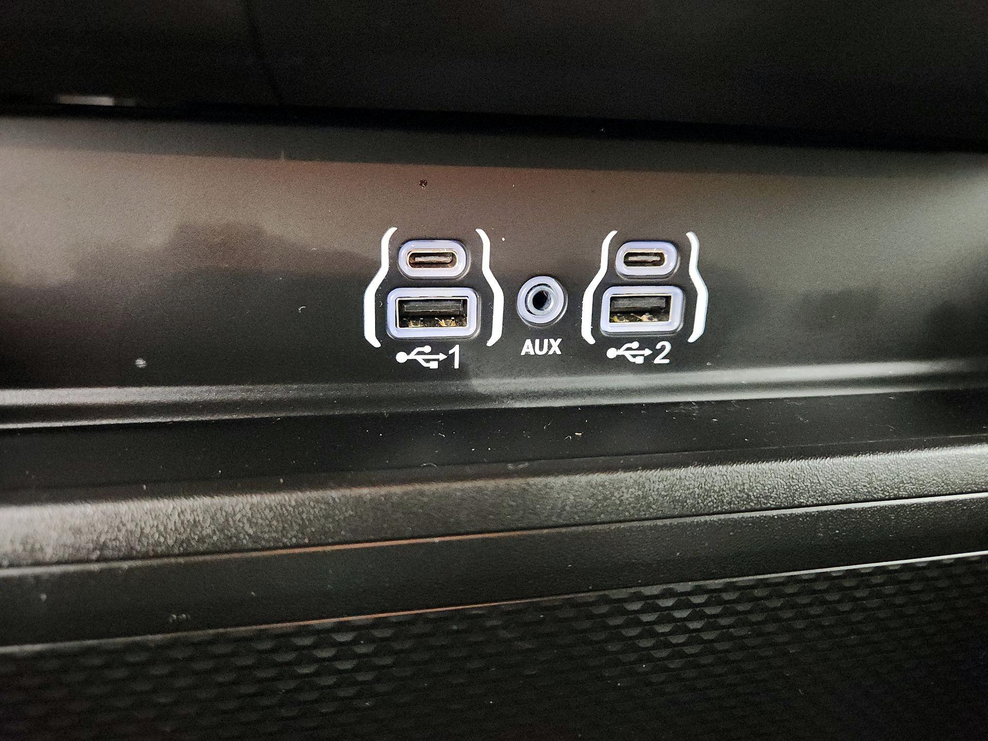 Thumbnail: 2025 RAM 1500 - 18