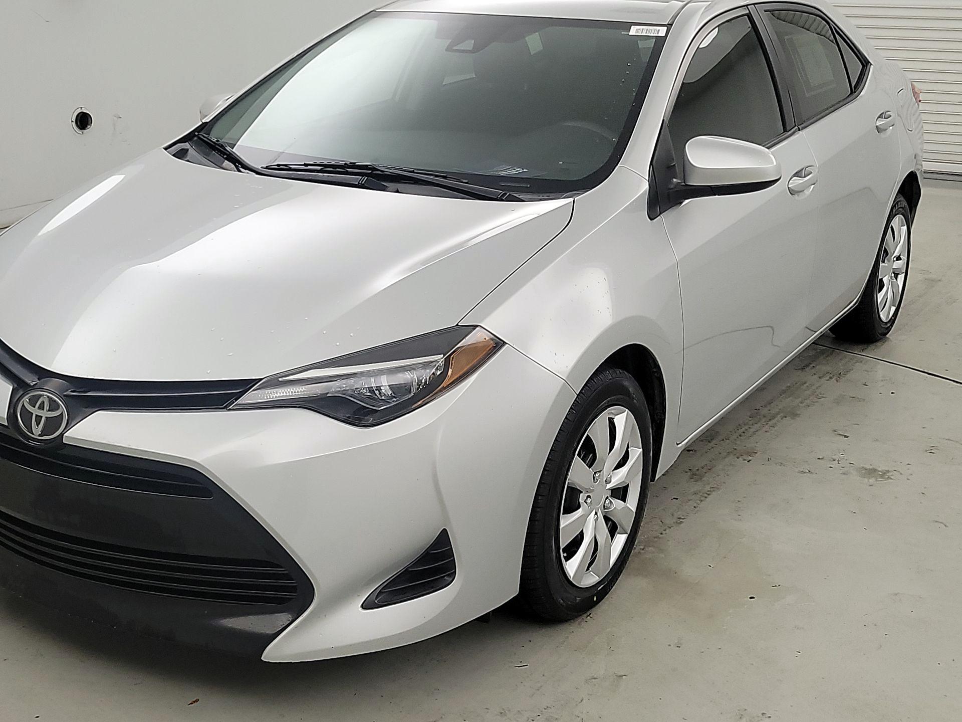 Thumbnail: 2019 Toyota Corolla - 3