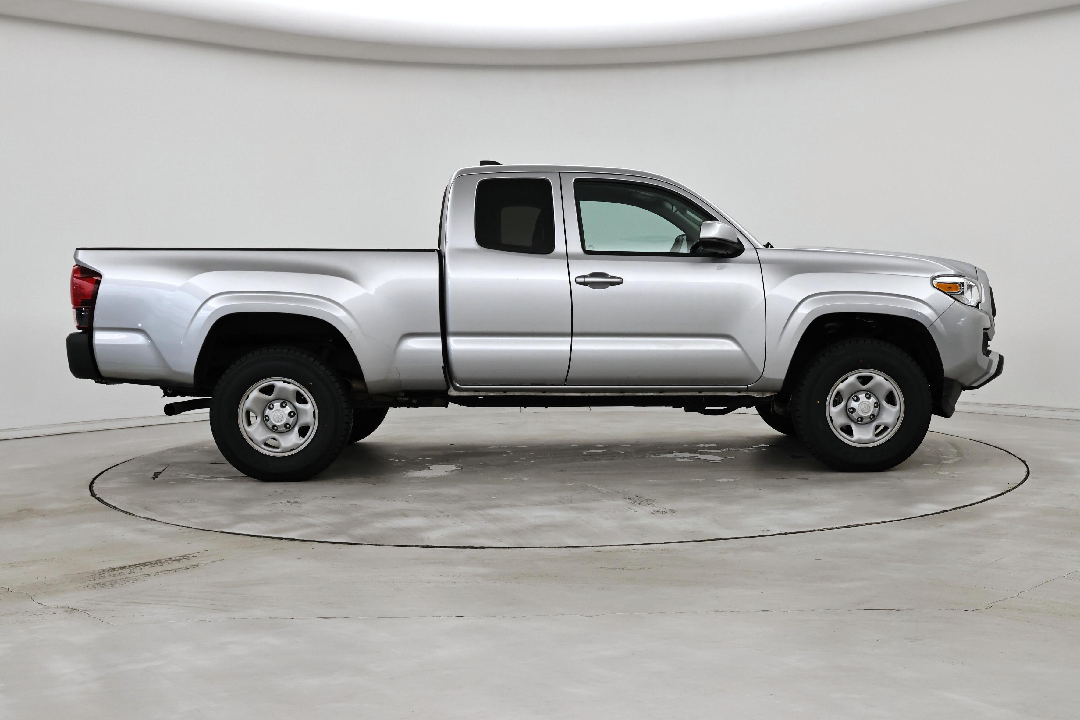 Thumbnail: 2022 Toyota Tacoma - 7