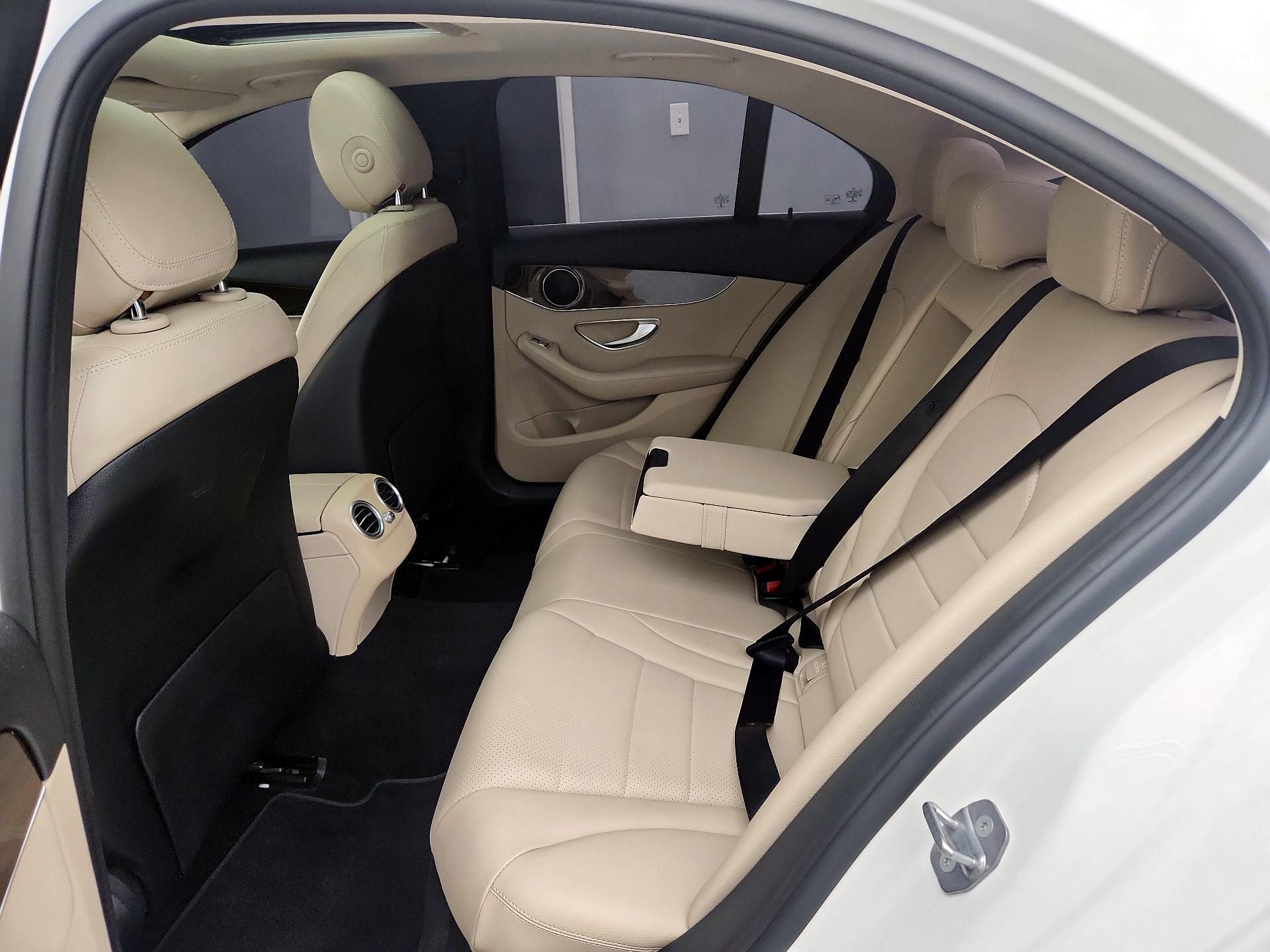 Thumbnail: 2019 Mercedes-Benz C-Class - 19