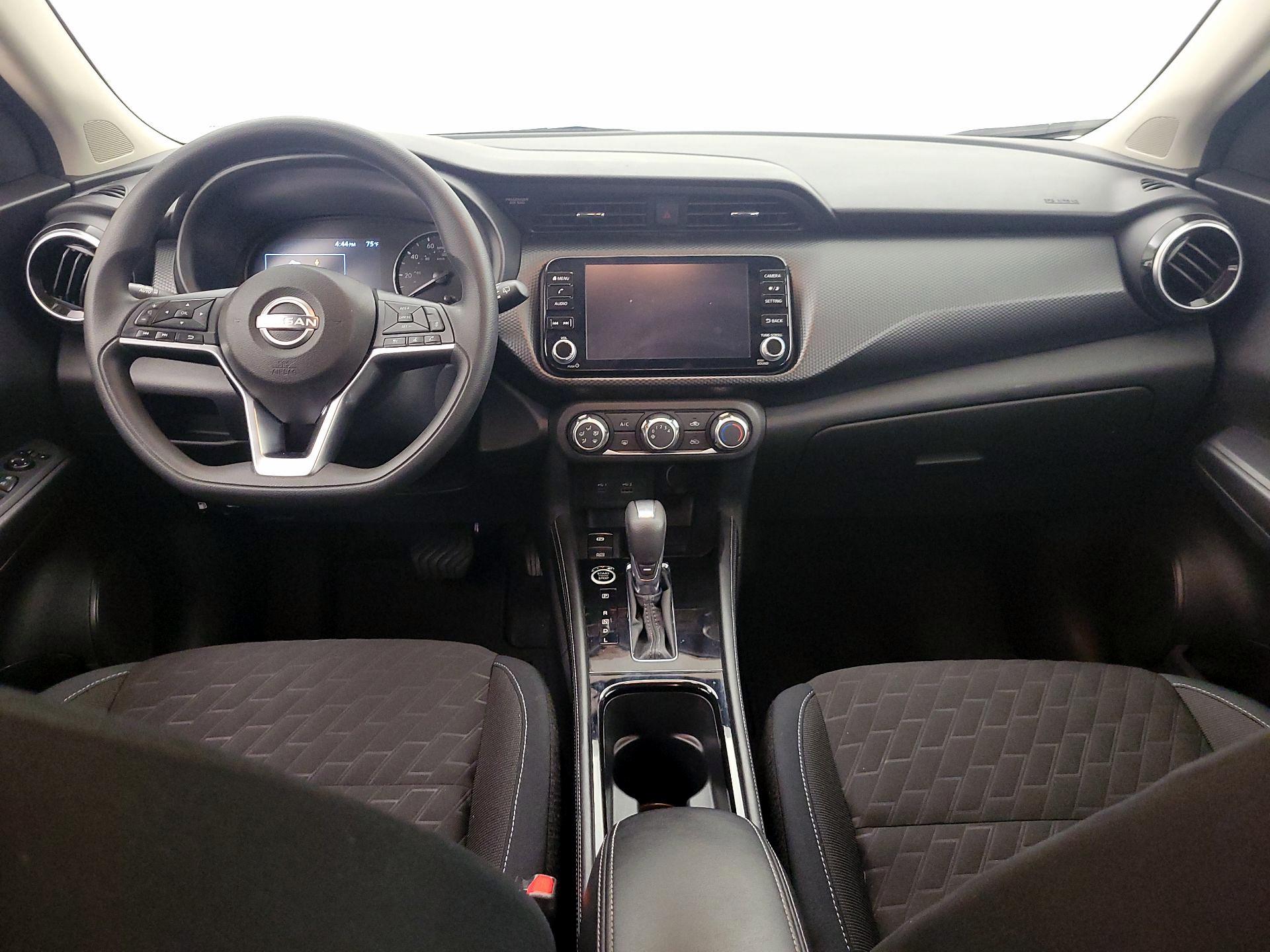 Thumbnail: 2024 Nissan Kicks - 9